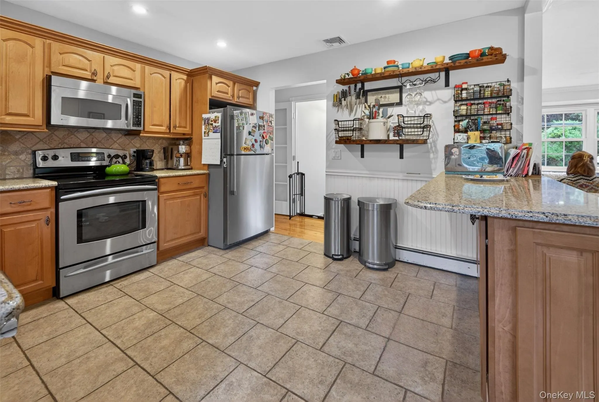 220 Grant Avenue, Smithtown, NY, 3 Bedrooms Bedrooms, 7 Rooms Rooms,2 BathroomsBathrooms,Residential,For Rent,Grant,0,1004135 220 Grant Avenue, Smithtown, NY, 3 Bedrooms Bedrooms, 7 Rooms Rooms,2 BathroomsBathrooms,Residential,For Rent,Grant,0,1004135