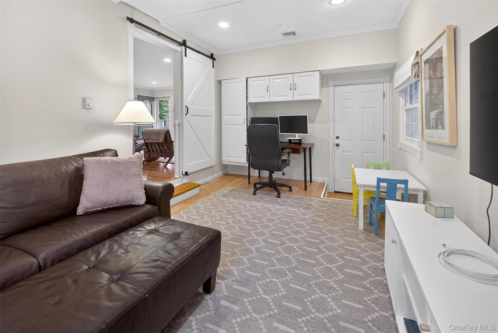 220 Grant Avenue, Smithtown, NY, 3 Bedrooms Bedrooms, 7 Rooms Rooms,2 BathroomsBathrooms,Residential,For Rent,Grant,0,1004135 220 Grant Avenue, Smithtown, NY, 3 Bedrooms Bedrooms, 7 Rooms Rooms,2 BathroomsBathrooms,Residential,For Rent,Grant,0,1004135