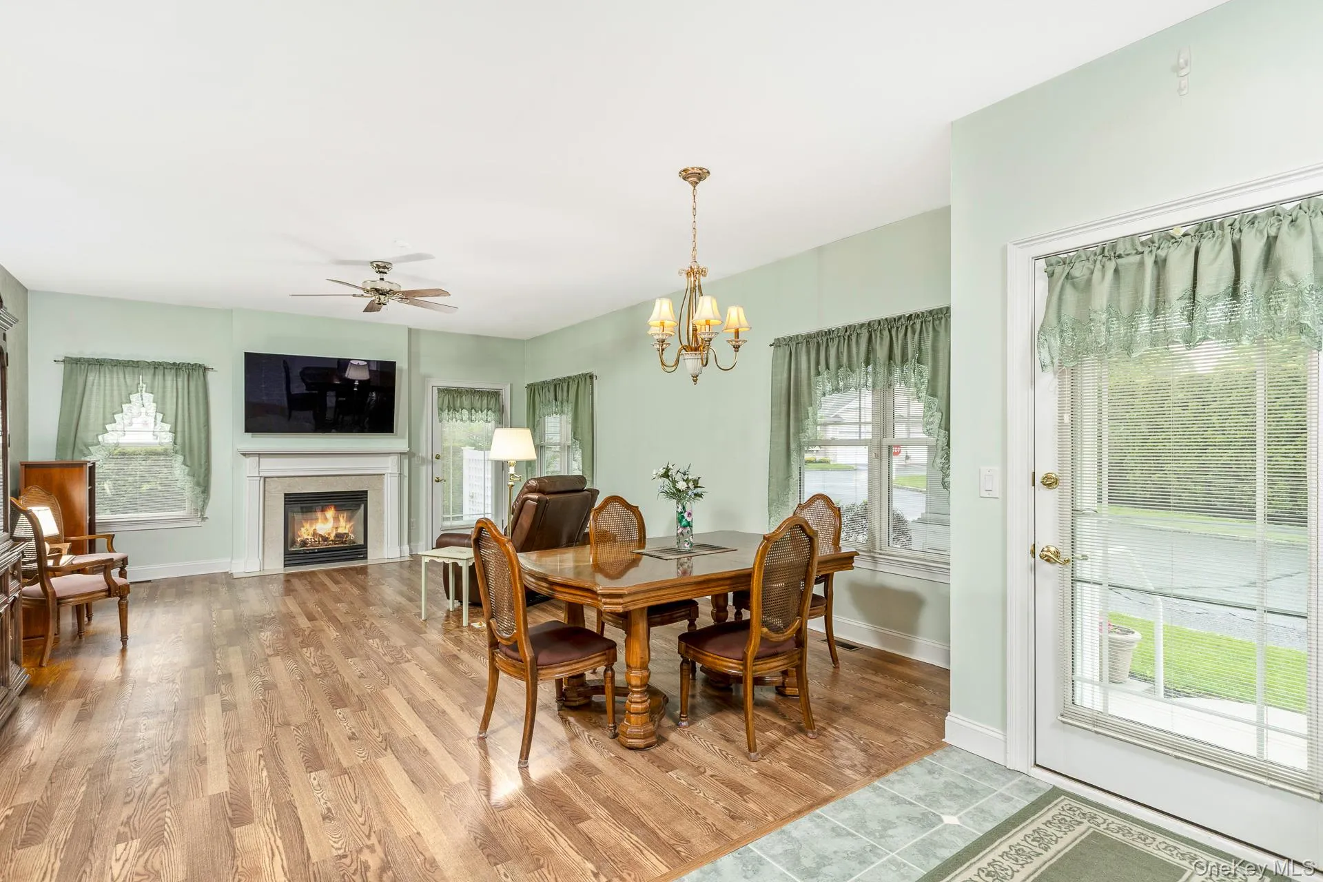 Open Floor Plan Open Floor Plan