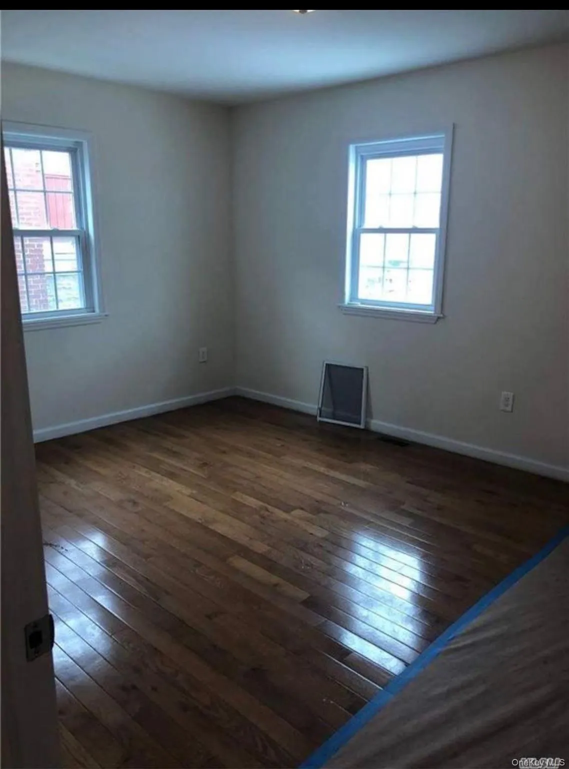 197-10 Foothill Avenue, New York, NY, 3 Bedrooms Bedrooms, 7 Rooms Rooms,2 BathroomsBathrooms,Residential Lease,For Rent,Foothill,0,1004144 197-10 Foothill Avenue, New York, NY, 3 Bedrooms Bedrooms, 7 Rooms Rooms,2 BathroomsBathrooms,Residential Lease,For Rent,Foothill,0,1004144