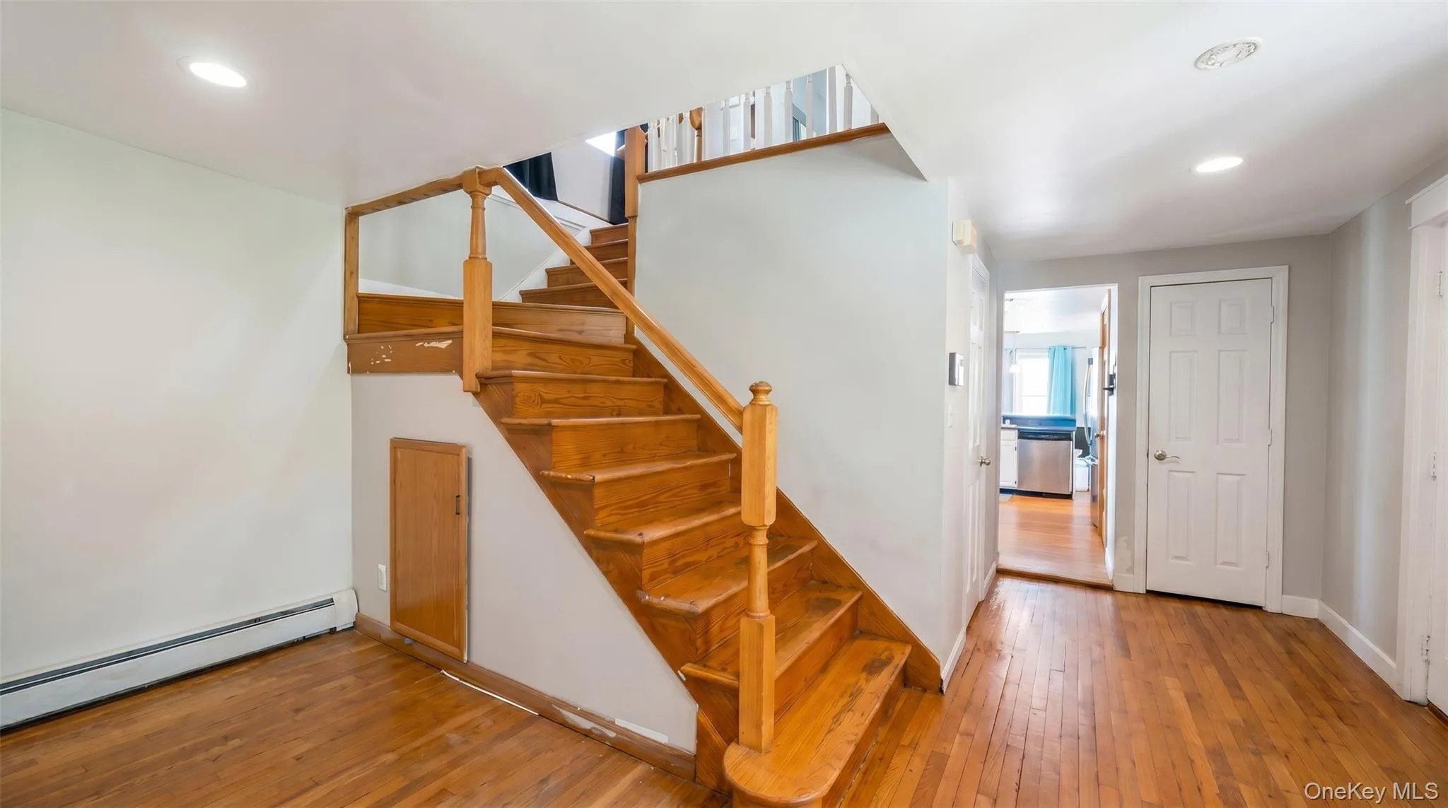 26 Crugers Avenue, Cortlandt, NY, 3 Bedrooms Bedrooms, 7 Rooms Rooms,2 BathroomsBathrooms,Residential,For Rent,Crugers,0,1004146 26 Crugers Avenue, Cortlandt, NY, 3 Bedrooms Bedrooms, 7 Rooms Rooms,2 BathroomsBathrooms,Residential,For Rent,Crugers,0,1004146
