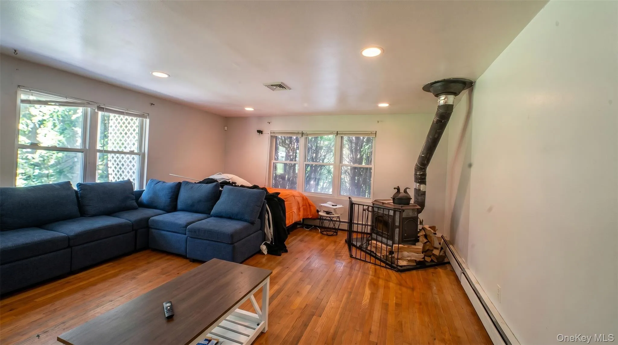 26 Crugers Avenue, Cortlandt, NY, 3 Bedrooms Bedrooms, 7 Rooms Rooms,2 BathroomsBathrooms,Residential,For Rent,Crugers,0,1004146 26 Crugers Avenue, Cortlandt, NY, 3 Bedrooms Bedrooms, 7 Rooms Rooms,2 BathroomsBathrooms,Residential,For Rent,Crugers,0,1004146