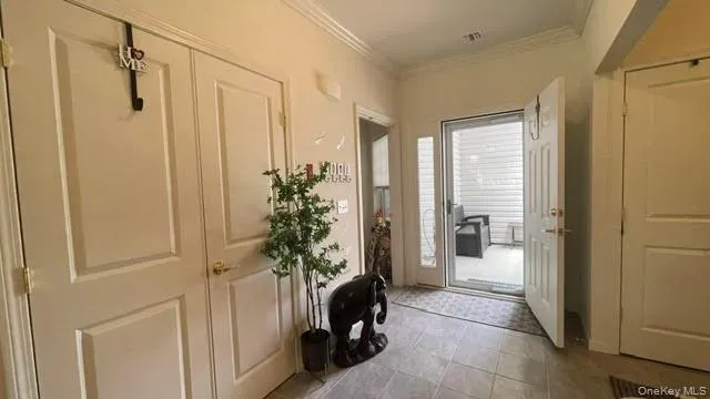 40 Greentree Court, Brookhaven, NY, 2 Bedrooms Bedrooms, 5 Rooms Rooms,2 BathroomsBathrooms,Residential,For Rent,Greentree,0,1004153 40 Greentree Court, Brookhaven, NY, 2 Bedrooms Bedrooms, 5 Rooms Rooms,2 BathroomsBathrooms,Residential,For Rent,Greentree,0,1004153