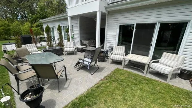 40 Greentree Court, Brookhaven, NY, 2 Bedrooms Bedrooms, 5 Rooms Rooms,2 BathroomsBathrooms,Residential,For Rent,Greentree,0,1004153 40 Greentree Court, Brookhaven, NY, 2 Bedrooms Bedrooms, 5 Rooms Rooms,2 BathroomsBathrooms,Residential,For Rent,Greentree,0,1004153