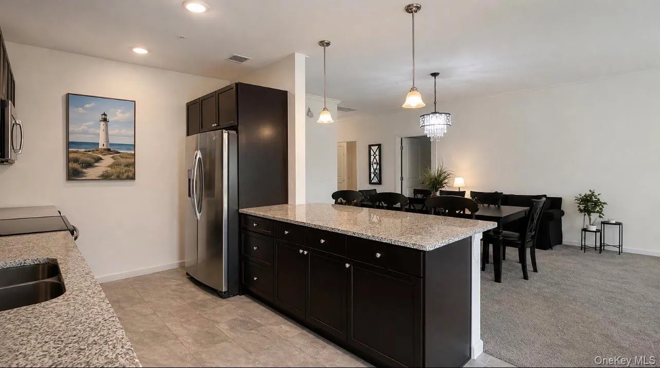 40 Greentree Court, Brookhaven, NY, 2 Bedrooms Bedrooms, 5 Rooms Rooms,2 BathroomsBathrooms,Residential,For Rent,Greentree,0,1004153 40 Greentree Court, Brookhaven, NY, 2 Bedrooms Bedrooms, 5 Rooms Rooms,2 BathroomsBathrooms,Residential,For Rent,Greentree,0,1004153