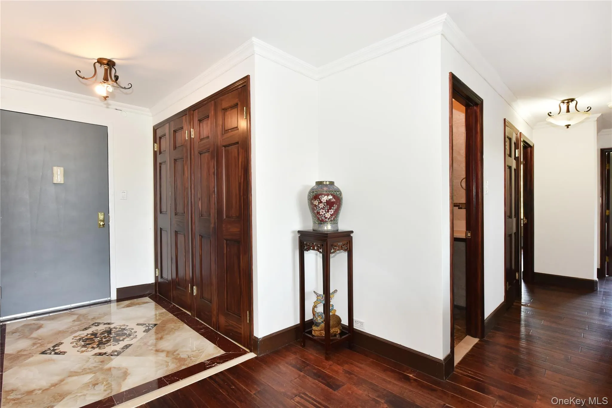 152-18 Union Turnpike, New York, NY, 3 Bedrooms Bedrooms, 6 Rooms Rooms,2 BathroomsBathrooms,Residential,For Rent,Union Turnpike,0,KEY1004162 152-18 Union Turnpike, New York, NY, 3 Bedrooms Bedrooms, 6 Rooms Rooms,2 BathroomsBathrooms,Residential,For Rent,Union Turnpike,0,KEY1004162