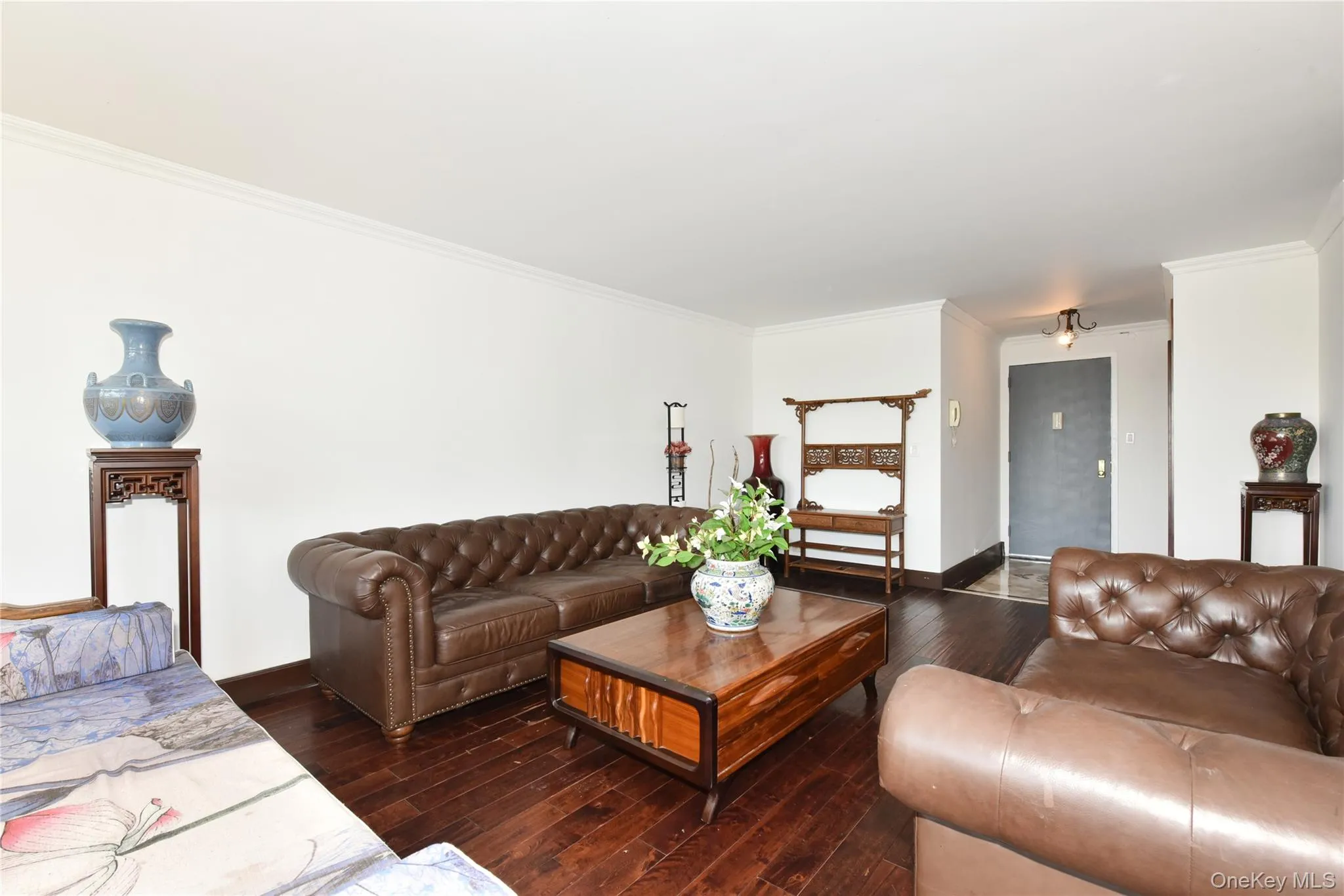 152-18 Union Turnpike, New York, NY, 3 Bedrooms Bedrooms, 6 Rooms Rooms,2 BathroomsBathrooms,Residential,For Rent,Union Turnpike,0,KEY1004162 152-18 Union Turnpike, New York, NY, 3 Bedrooms Bedrooms, 6 Rooms Rooms,2 BathroomsBathrooms,Residential,For Rent,Union Turnpike,0,KEY1004162