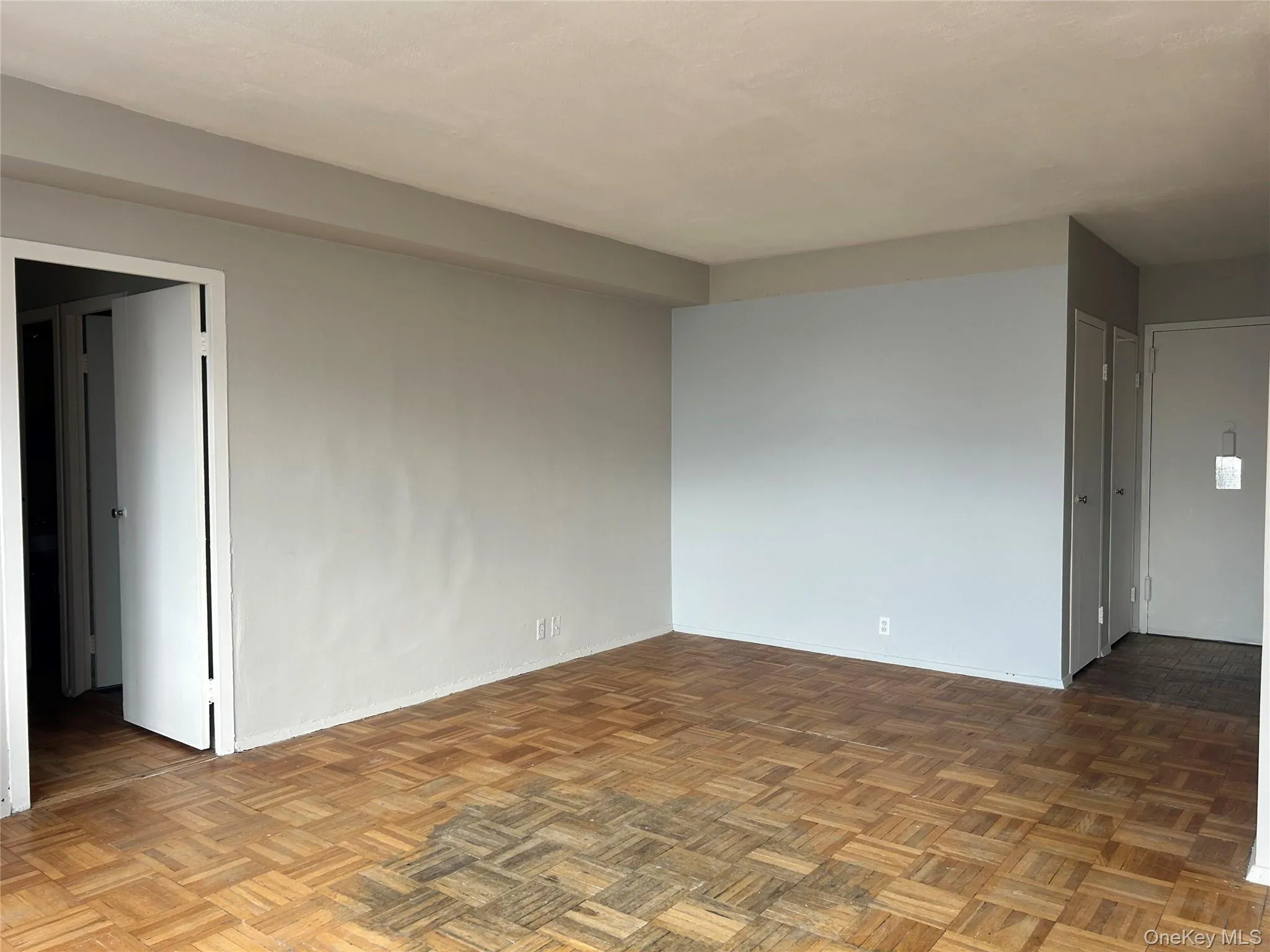4 Fordham Hill Oval, New York, NY, 2 Bedrooms Bedrooms, 4 Rooms Rooms,1 BathroomBathrooms,Residential,For Rent,Fordham Hill,0,1004164 4 Fordham Hill Oval, New York, NY, 2 Bedrooms Bedrooms, 4 Rooms Rooms,1 BathroomBathrooms,Residential,For Rent,Fordham Hill,0,1004164