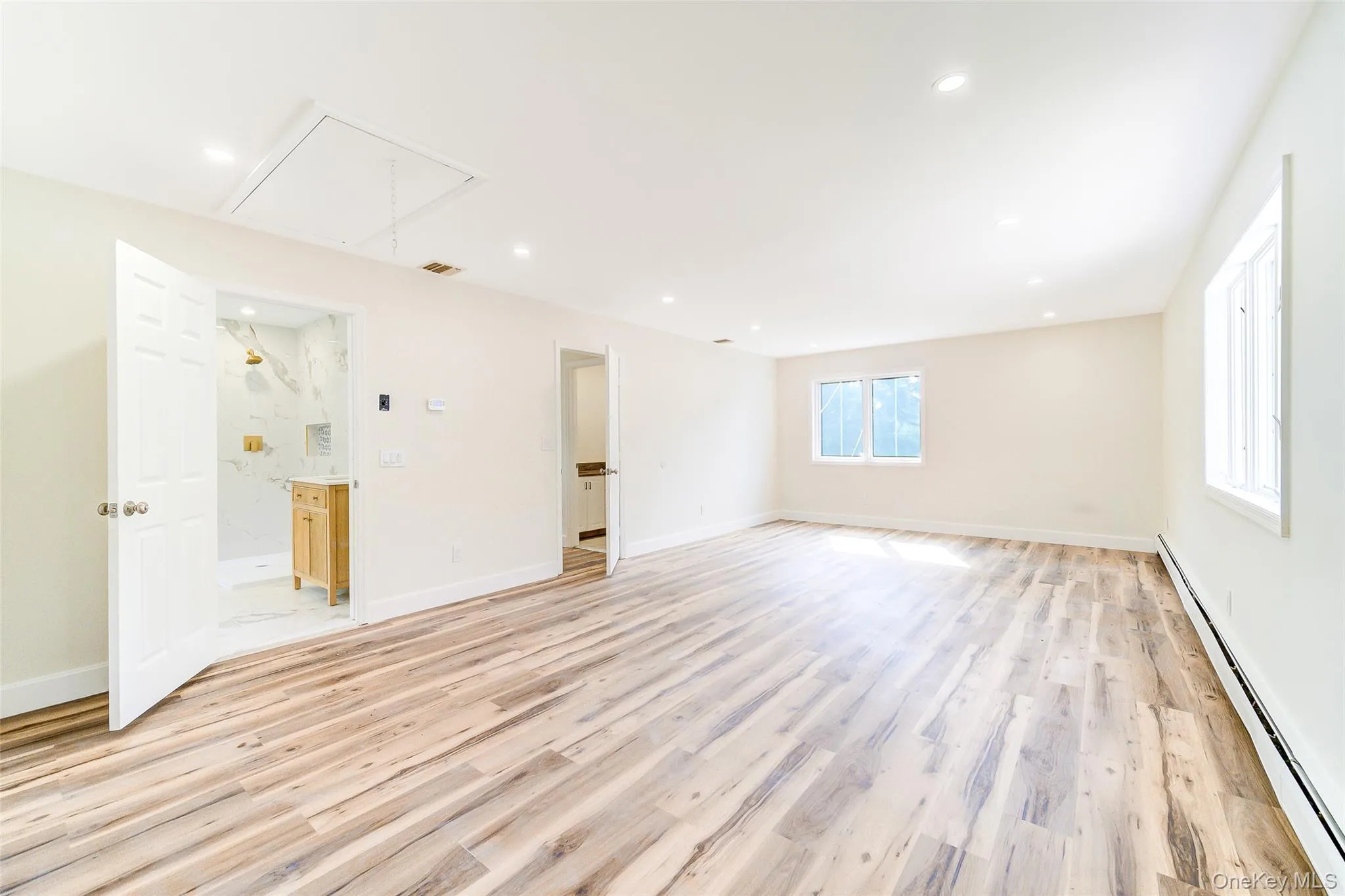 3 Knapp Lane, Clarkstown, NY, 5 Bedrooms Bedrooms, 13 Rooms Rooms,3 BathroomsBathrooms,Residential,For Rent,Knapp,0,1004166 3 Knapp Lane, Clarkstown, NY, 5 Bedrooms Bedrooms, 13 Rooms Rooms,3 BathroomsBathrooms,Residential,For Rent,Knapp,0,1004166