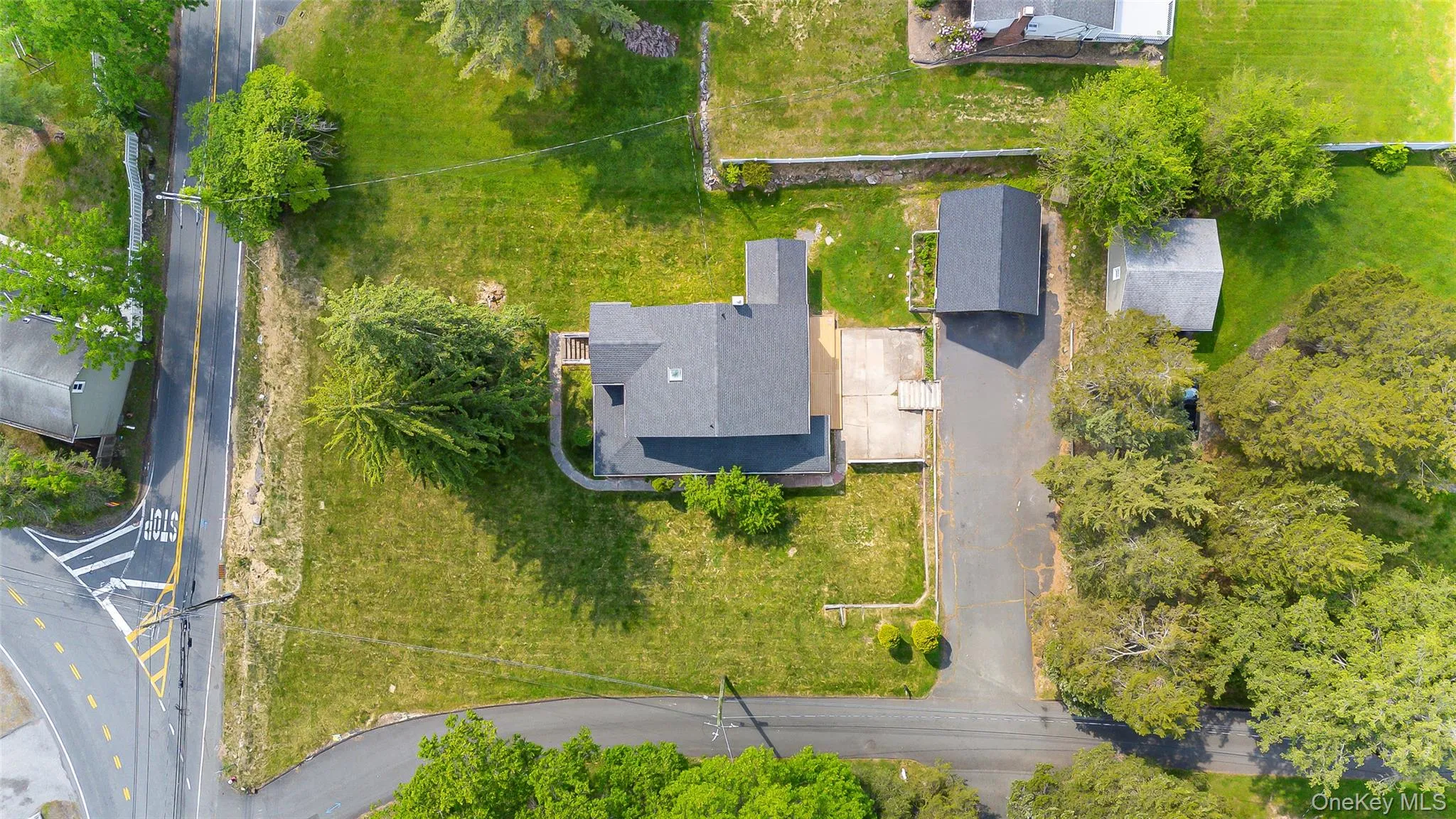 3 Knapp Lane, Clarkstown, NY, 5 Bedrooms Bedrooms, 13 Rooms Rooms,3 BathroomsBathrooms,Residential,For Rent,Knapp,0,1004166 3 Knapp Lane, Clarkstown, NY, 5 Bedrooms Bedrooms, 13 Rooms Rooms,3 BathroomsBathrooms,Residential,For Rent,Knapp,0,1004166