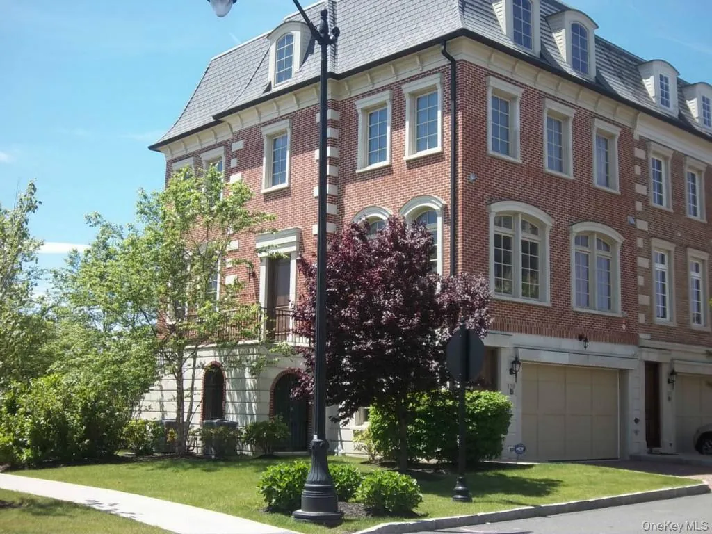 Attached 2 car garage... plus a rear entry door to the lower level foyer... with private in-unit elevator... also a den & full bathroom on this level... Attached 2 car garage... plus a rear entry door to the lower level foyer... with private in-unit elevator... also a den & full bathroom on this level...