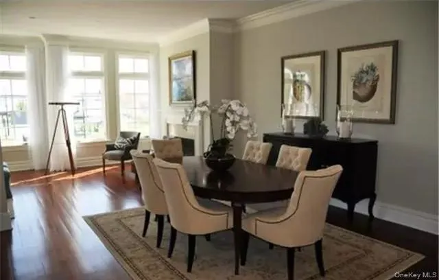 Spacious formal dining area between living room & kitchen... spectacular open concept floor plan... designed for easy living & entertaining... Spacious formal dining area between living room & kitchen... spectacular open concept floor plan... designed for easy living & entertaining...