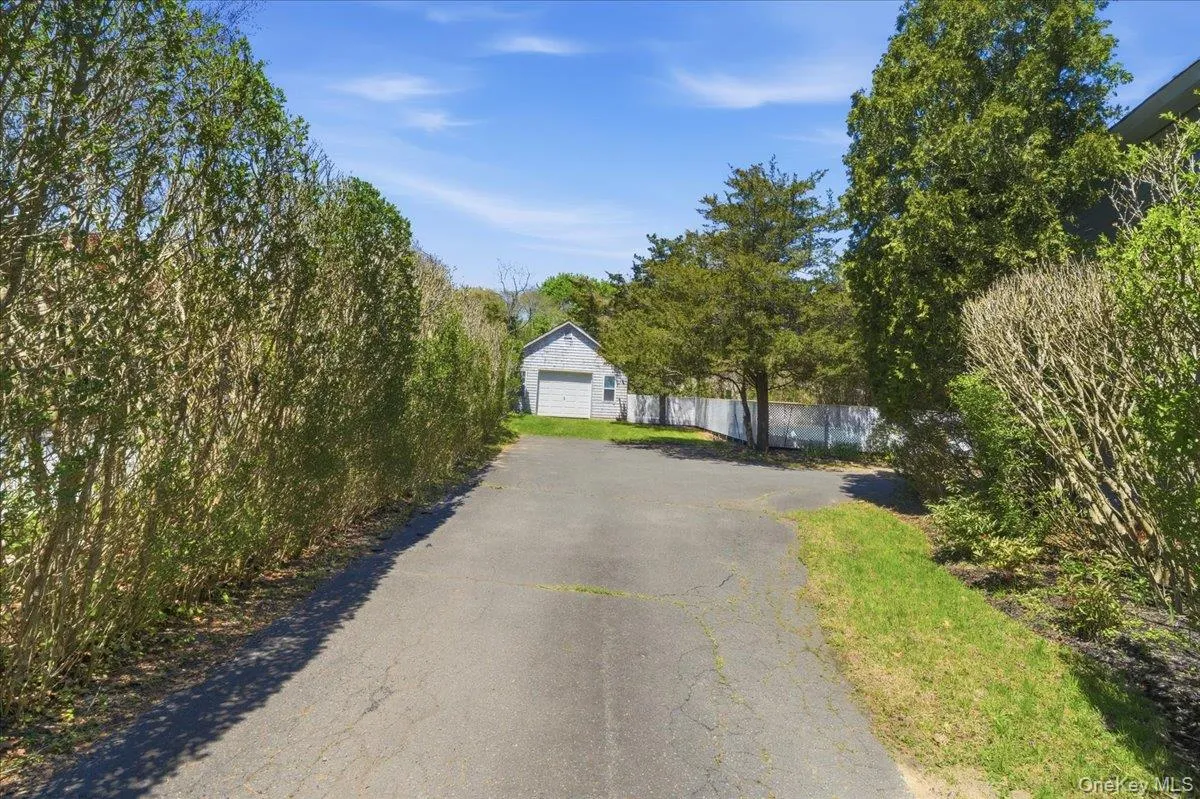 Driveway 1 Driveway 1