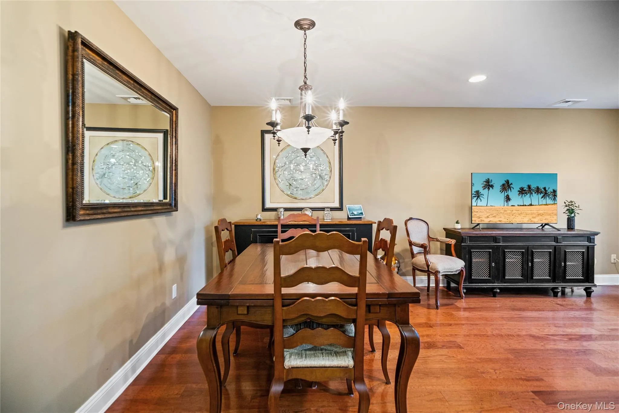 1075 Savoy Drive, Huntington, NY, 2 Bedrooms Bedrooms, 8 Rooms Rooms,2 BathroomsBathrooms,Residential,For Rent,Savoy,0,1004175 1075 Savoy Drive, Huntington, NY, 2 Bedrooms Bedrooms, 8 Rooms Rooms,2 BathroomsBathrooms,Residential,For Rent,Savoy,0,1004175