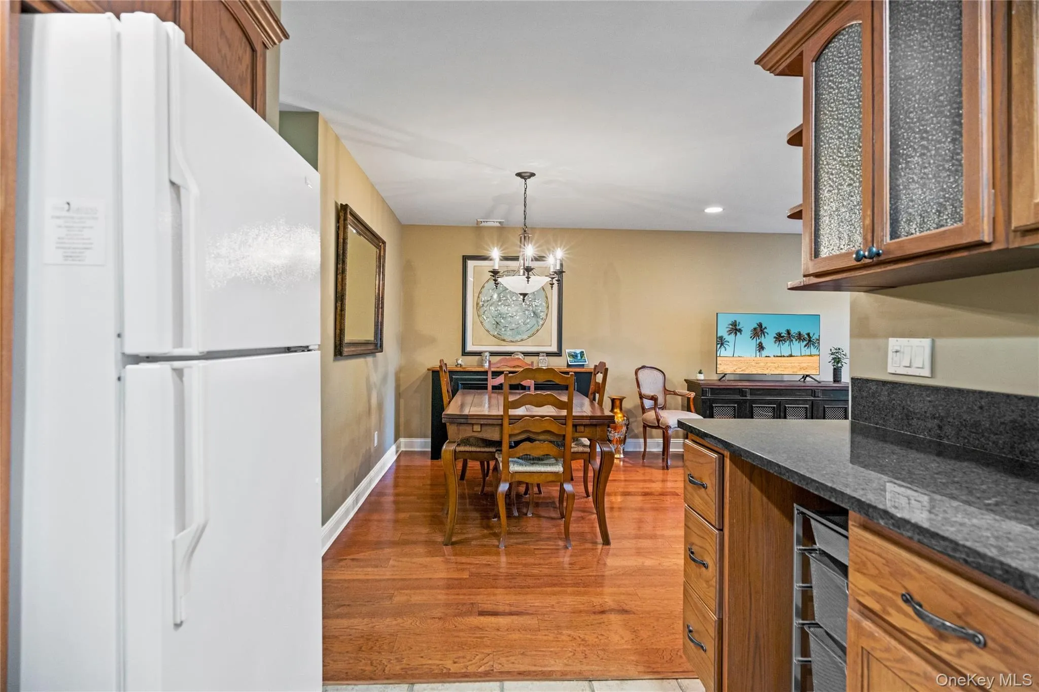 1075 Savoy Drive, Huntington, NY, 2 Bedrooms Bedrooms, 8 Rooms Rooms,2 BathroomsBathrooms,Residential,For Rent,Savoy,0,1004175 1075 Savoy Drive, Huntington, NY, 2 Bedrooms Bedrooms, 8 Rooms Rooms,2 BathroomsBathrooms,Residential,For Rent,Savoy,0,1004175