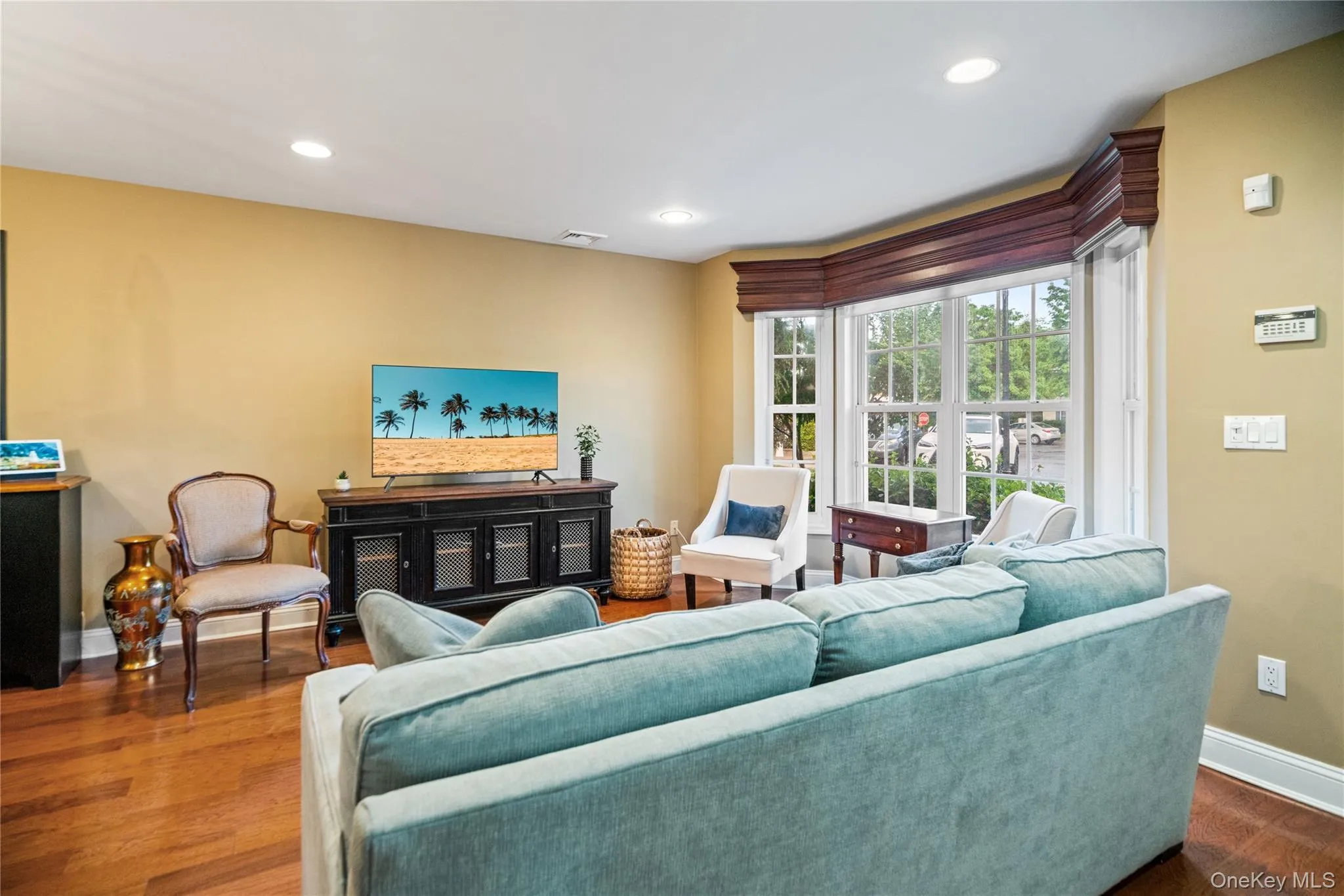 1075 Savoy Drive, Huntington, NY, 2 Bedrooms Bedrooms, 8 Rooms Rooms,2 BathroomsBathrooms,Residential,For Rent,Savoy,0,1004175 1075 Savoy Drive, Huntington, NY, 2 Bedrooms Bedrooms, 8 Rooms Rooms,2 BathroomsBathrooms,Residential,For Rent,Savoy,0,1004175