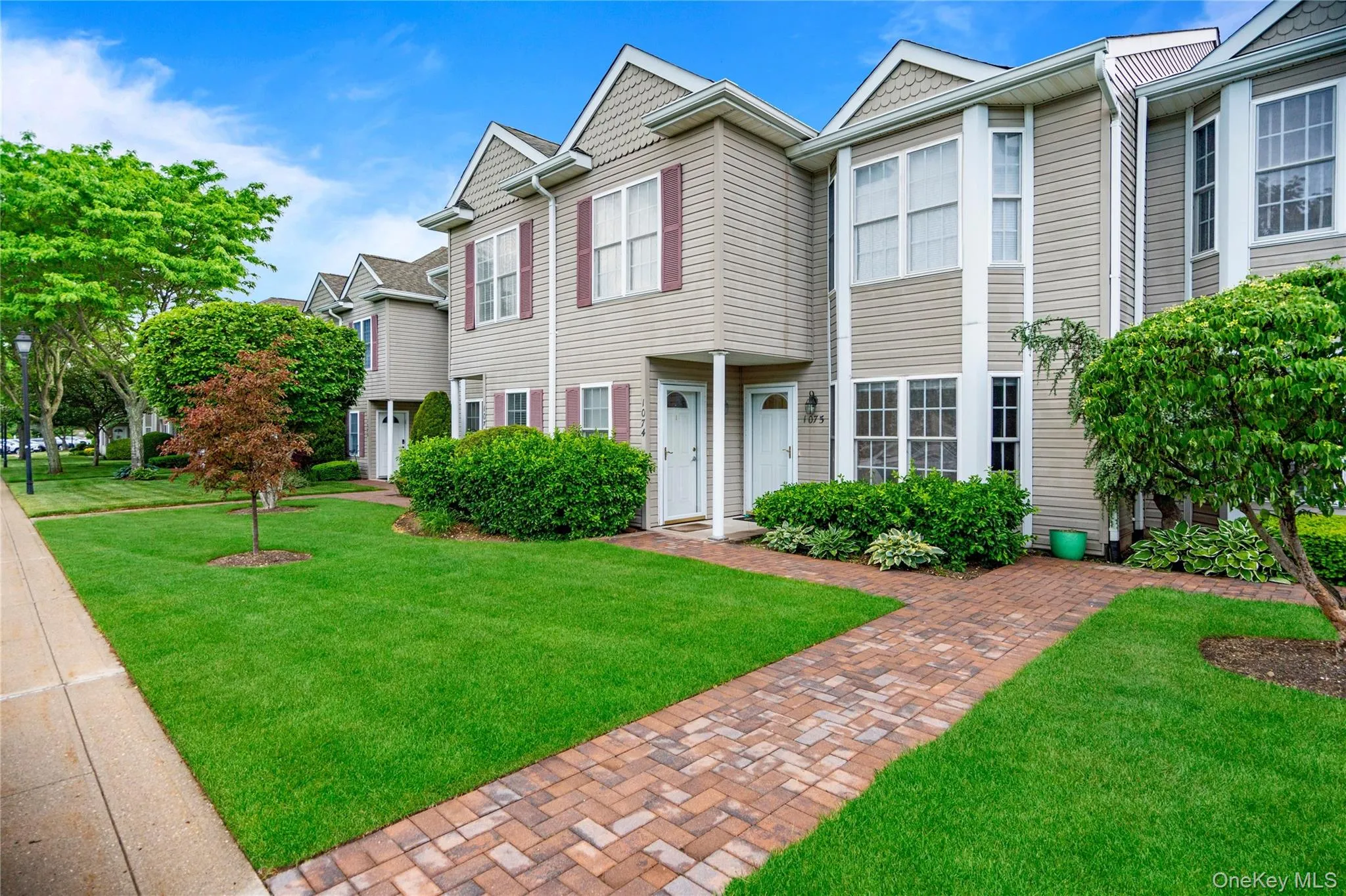 1075 Savoy Drive, Huntington, NY, 2 Bedrooms Bedrooms, 8 Rooms Rooms,2 BathroomsBathrooms,Residential,For Rent,Savoy,0,1004175 1075 Savoy Drive, Huntington, NY, 2 Bedrooms Bedrooms, 8 Rooms Rooms,2 BathroomsBathrooms,Residential,For Rent,Savoy,0,1004175