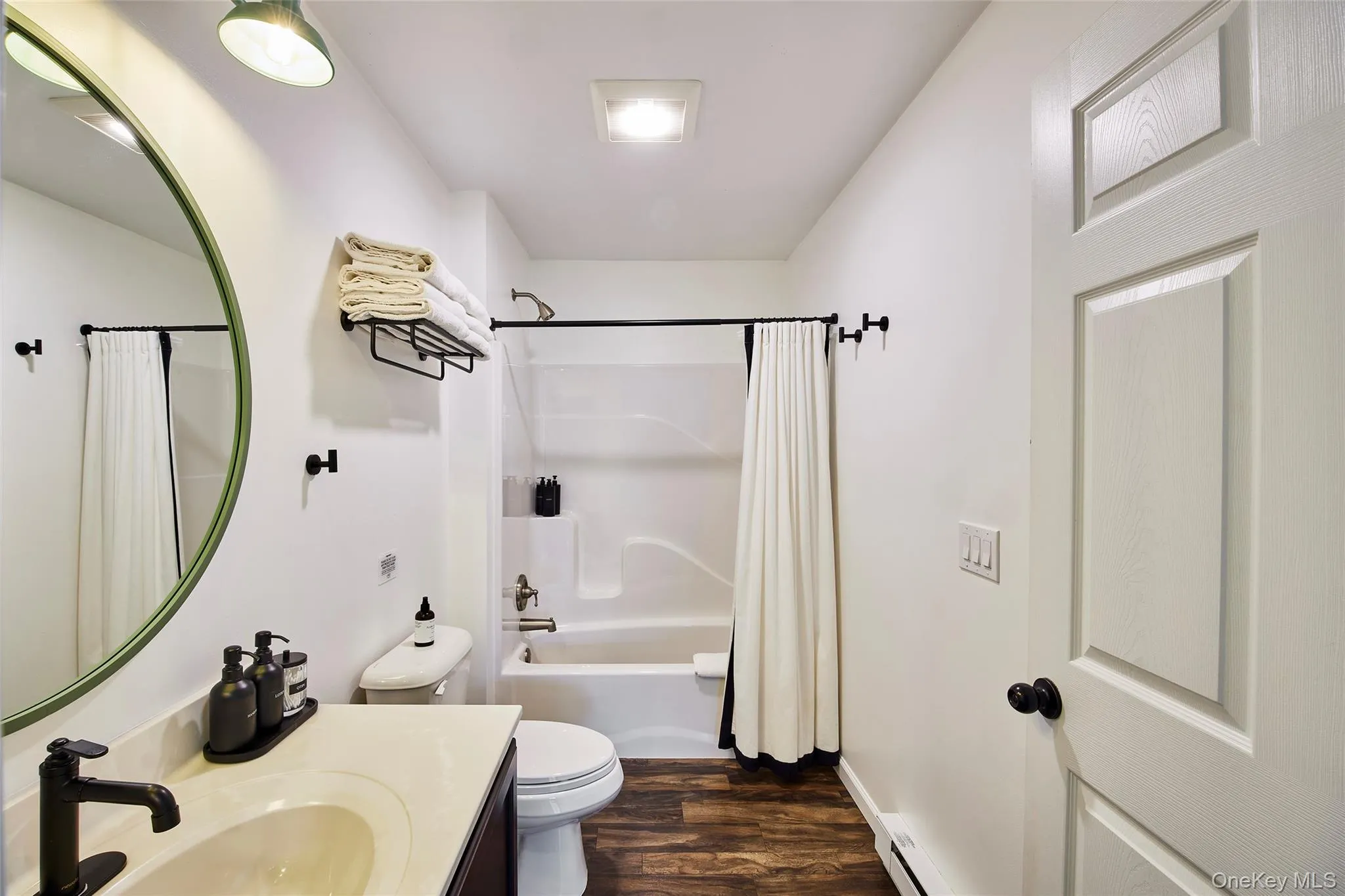 55 Hunter Road, Neversink, NY, 3 Bedrooms Bedrooms, 10 Rooms Rooms,2 BathroomsBathrooms,Residential,For Rent,Hunter,0,1004176 55 Hunter Road, Neversink, NY, 3 Bedrooms Bedrooms, 10 Rooms Rooms,2 BathroomsBathrooms,Residential,For Rent,Hunter,0,1004176