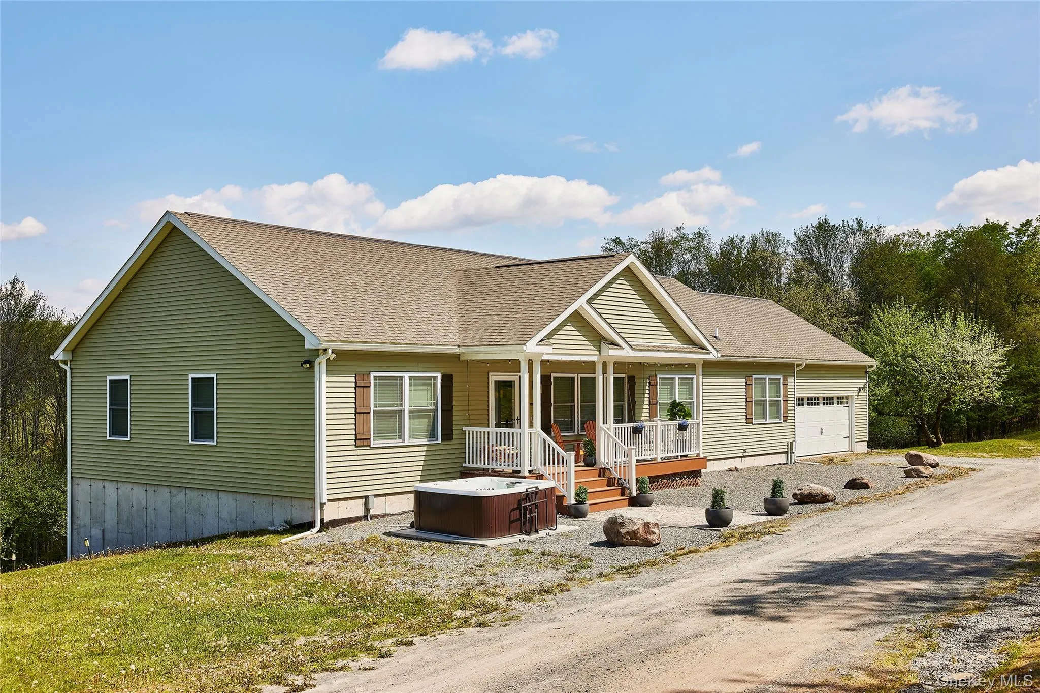 55 Hunter Road, Neversink, NY, 3 Bedrooms Bedrooms, 10 Rooms Rooms,2 BathroomsBathrooms,Residential,For Rent,Hunter,0,1004176 55 Hunter Road, Neversink, NY, 3 Bedrooms Bedrooms, 10 Rooms Rooms,2 BathroomsBathrooms,Residential,For Rent,Hunter,0,1004176