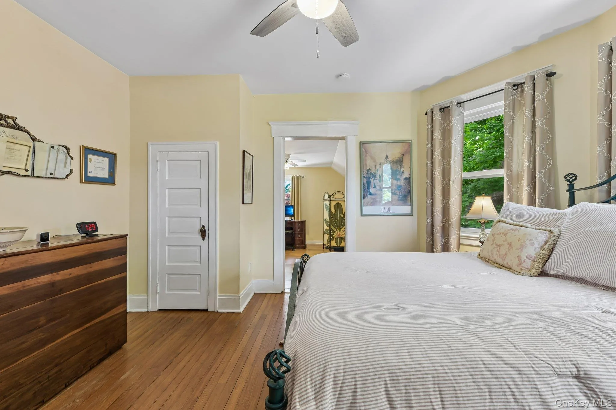 54 Neck Road, Huntington, NY, 3 Bedrooms Bedrooms, 9 Rooms Rooms,3 BathroomsBathrooms,Residential,For Rent,Neck,0,1004177 54 Neck Road, Huntington, NY, 3 Bedrooms Bedrooms, 9 Rooms Rooms,3 BathroomsBathrooms,Residential,For Rent,Neck,0,1004177
