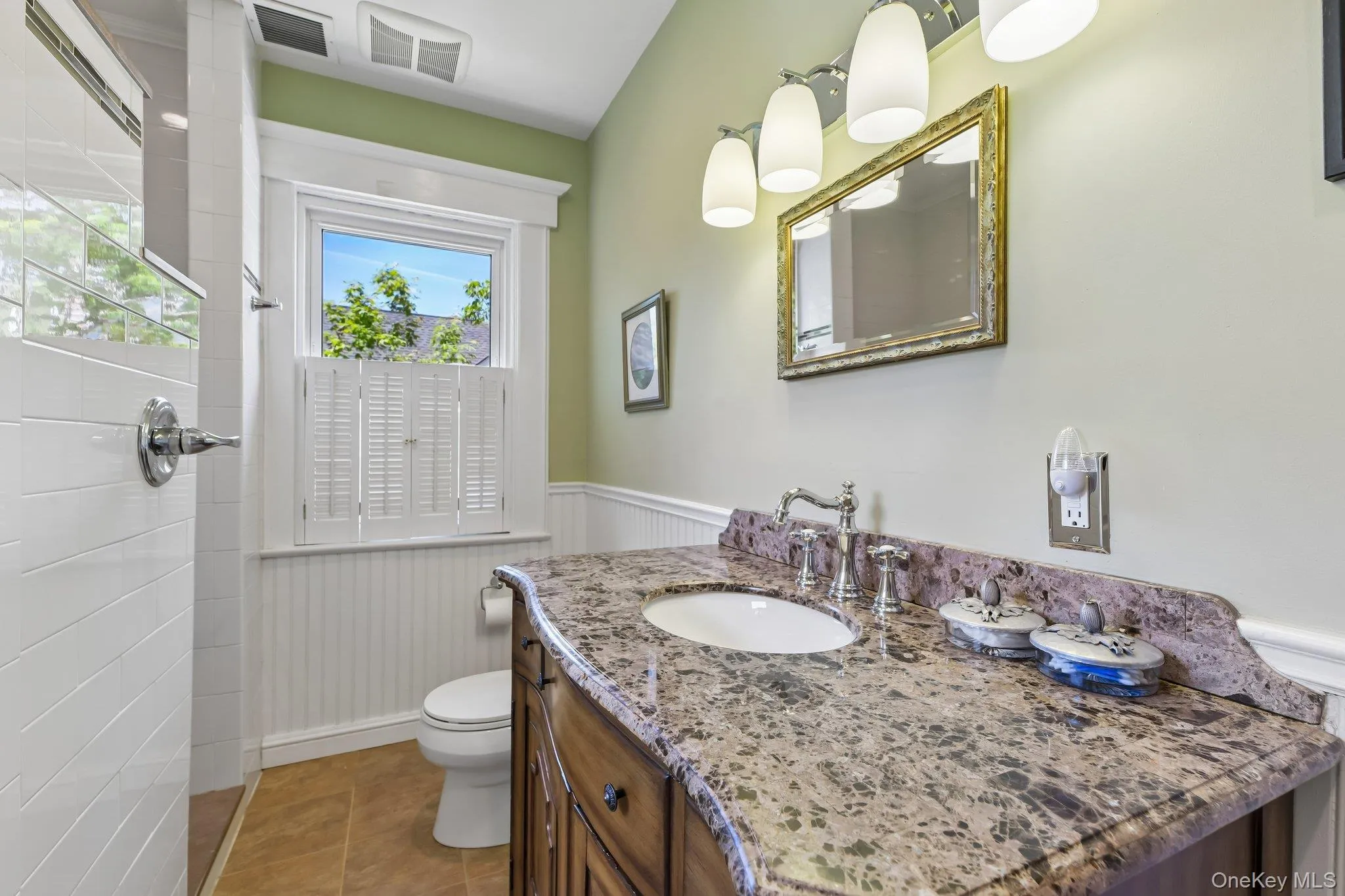 Remodeled Full Bath Remodeled Full Bath