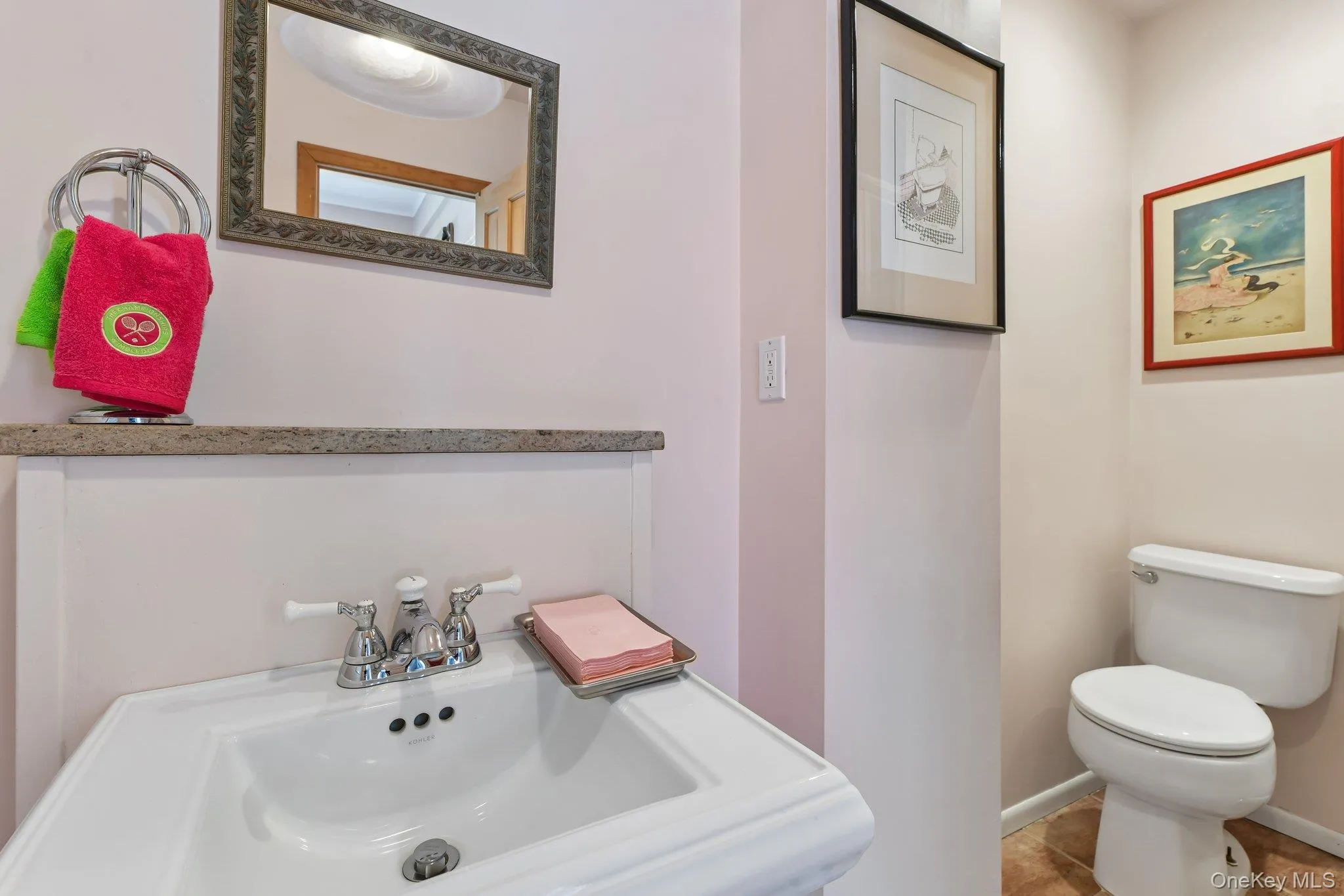 Main Floor Full Bath Main Floor Full Bath