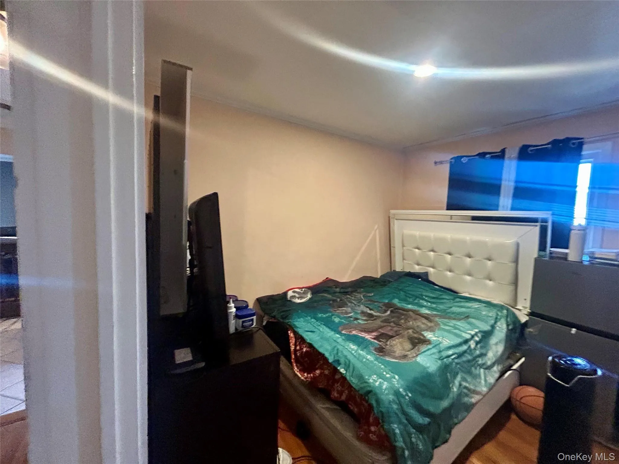 50 Sand Street, Oyster Bay, NY, 3 Bedrooms Bedrooms, 6 Rooms Rooms,1 BathroomBathrooms,Residential Lease,For Rent,Sand,0,1004181 50 Sand Street, Oyster Bay, NY, 3 Bedrooms Bedrooms, 6 Rooms Rooms,1 BathroomBathrooms,Residential Lease,For Rent,Sand,0,1004181