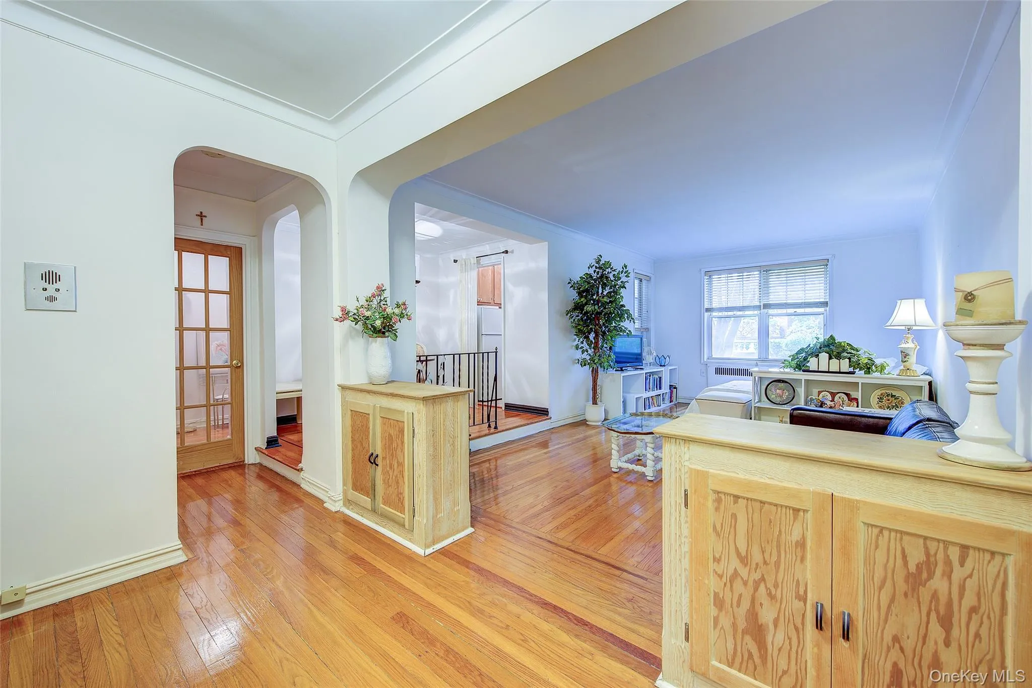 77-35 113th Street, New York, NY, 2 Rooms Rooms,1 BathroomBathrooms,Residential,For Rent,113th,0,1004182 77-35 113th Street, New York, NY, 2 Rooms Rooms,1 BathroomBathrooms,Residential,For Rent,113th,0,1004182