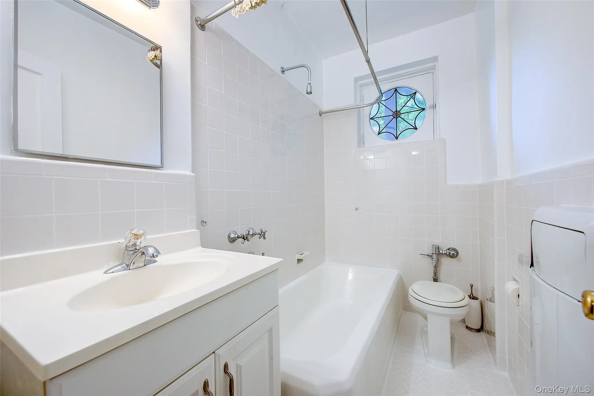 77-35 113th Street, New York, NY, 2 Rooms Rooms,1 BathroomBathrooms,Residential,For Rent,113th,0,1004182 77-35 113th Street, New York, NY, 2 Rooms Rooms,1 BathroomBathrooms,Residential,For Rent,113th,0,1004182