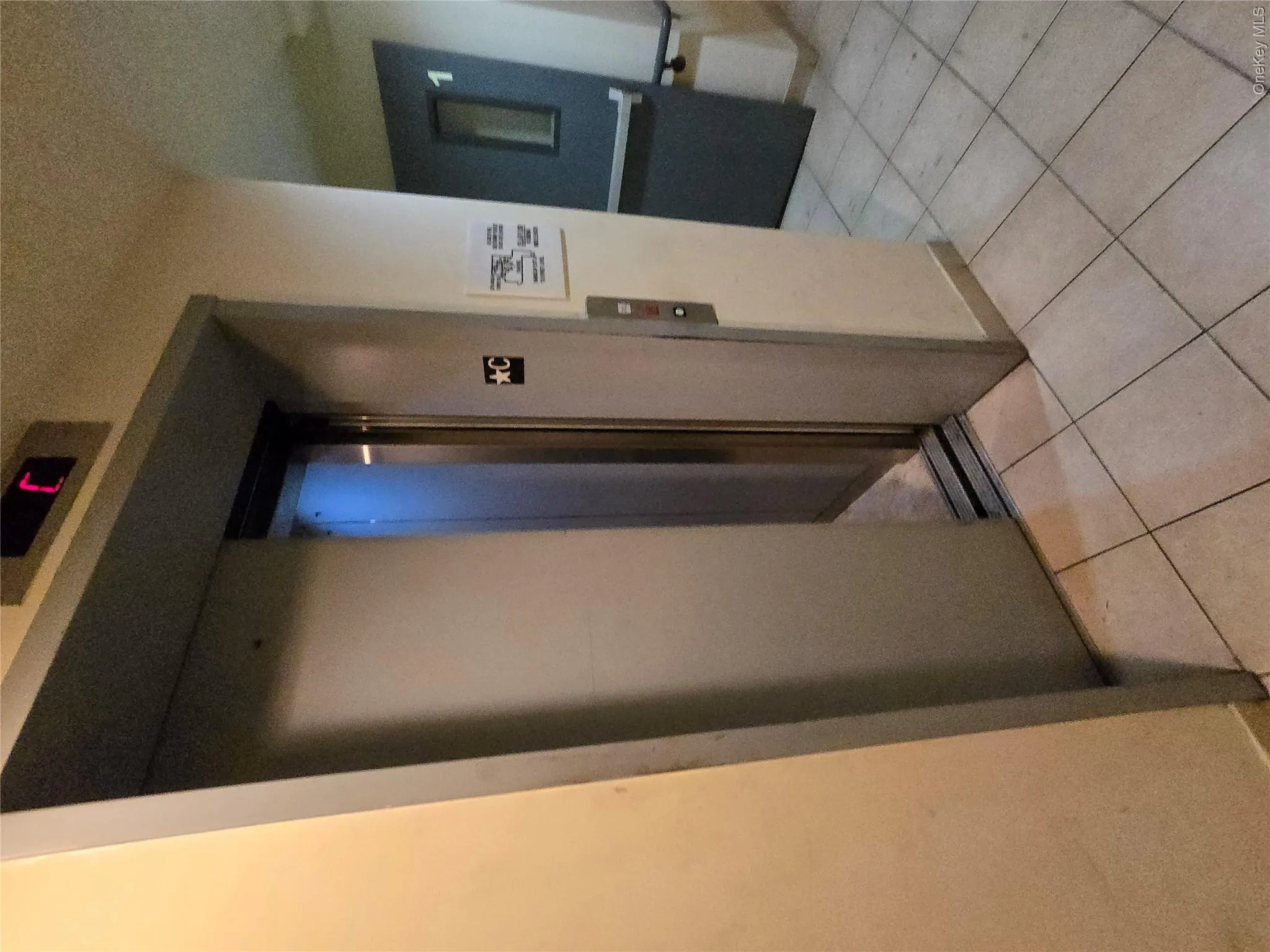 4134 Haight Street, New York, NY, 1 Bedroom Bedrooms, 4 Rooms Rooms,1 BathroomBathrooms,Residential Sale,For Rent,Haight,0,1004183 4134 Haight Street, New York, NY, 1 Bedroom Bedrooms, 4 Rooms Rooms,1 BathroomBathrooms,Residential Sale,For Rent,Haight,0,1004183