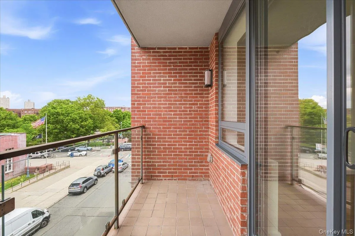 106-20 70th Avenue, New York, NY, 3 Rooms Rooms,1 BathroomBathrooms,Residential,For Rent,70th,0,1004184 106-20 70th Avenue, New York, NY, 3 Rooms Rooms,1 BathroomBathrooms,Residential,For Rent,70th,0,1004184