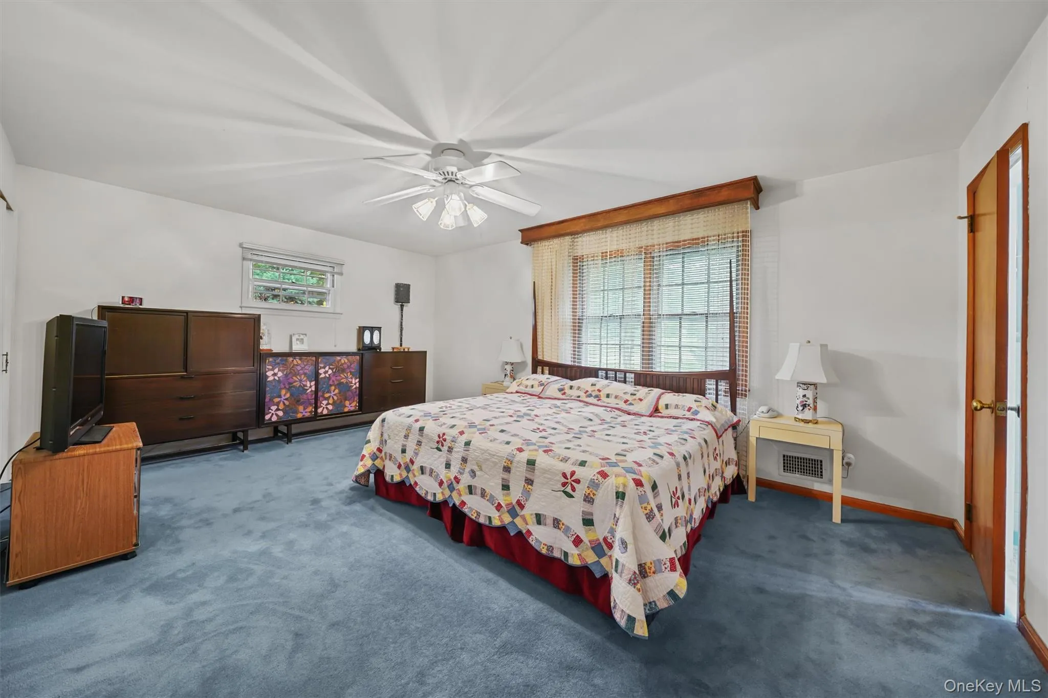 4 Lombardi Drive, Clarkstown, NY, 3 Bedrooms Bedrooms, 6 Rooms Rooms,2 BathroomsBathrooms,Residential,For Rent,Lombardi,0,1004195 4 Lombardi Drive, Clarkstown, NY, 3 Bedrooms Bedrooms, 6 Rooms Rooms,2 BathroomsBathrooms,Residential,For Rent,Lombardi,0,1004195
