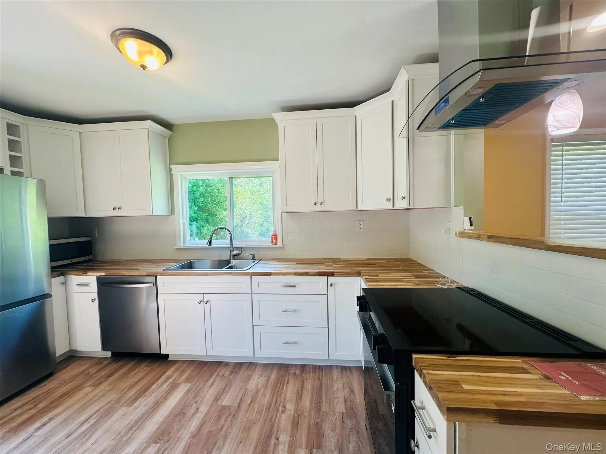 26 Spring St, Wappinger, NY, 4 Bedrooms Bedrooms, 6 Rooms Rooms,2 BathroomsBathrooms,Residential Lease,For Rent,Spring St,0,1004211 26 Spring St, Wappinger, NY, 4 Bedrooms Bedrooms, 6 Rooms Rooms,2 BathroomsBathrooms,Residential Lease,For Rent,Spring St,0,1004211