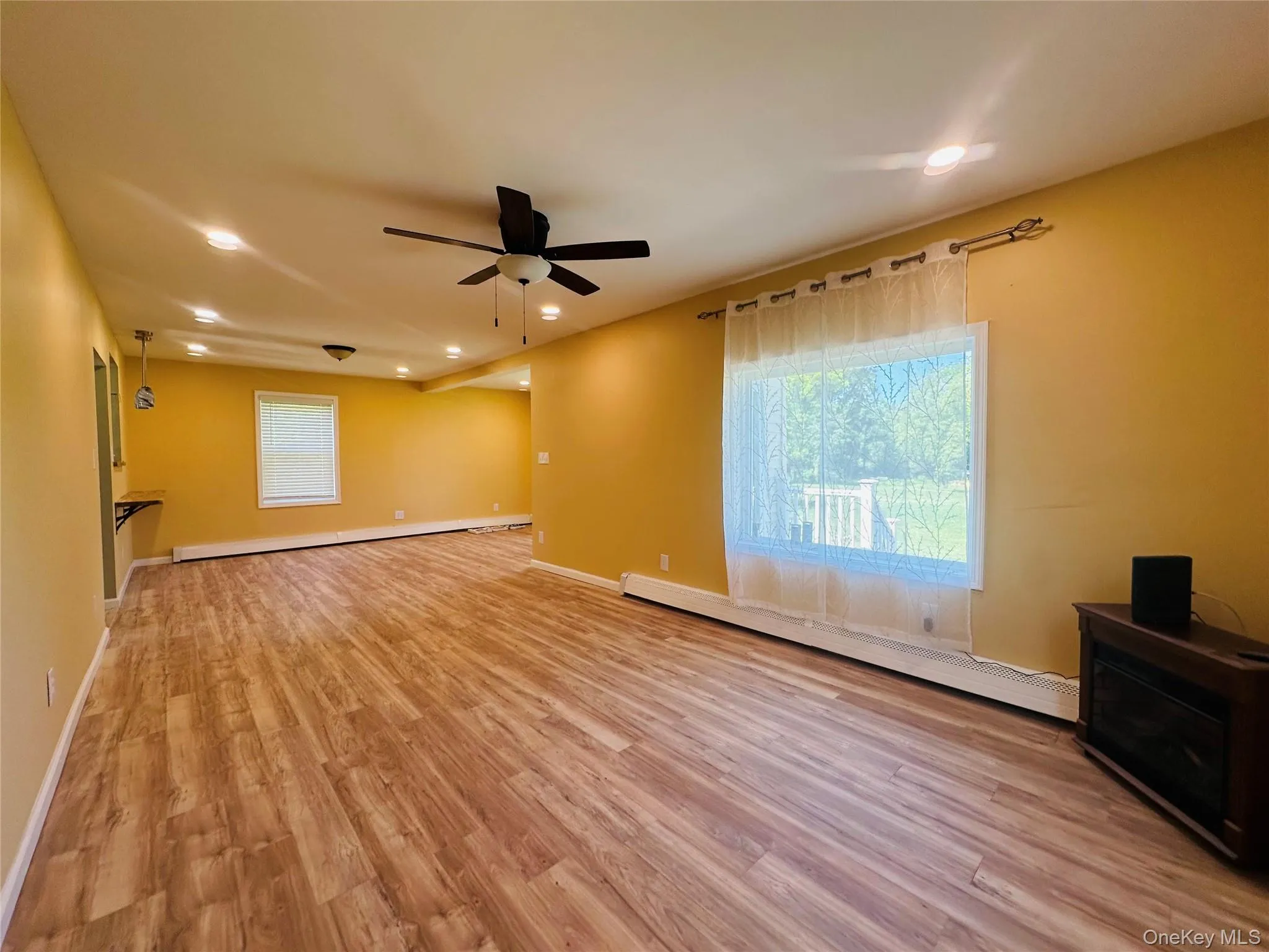 26 Spring St, Wappinger, NY, 4 Bedrooms Bedrooms, 6 Rooms Rooms,2 BathroomsBathrooms,Residential Lease,For Rent,Spring St,0,1004211 26 Spring St, Wappinger, NY, 4 Bedrooms Bedrooms, 6 Rooms Rooms,2 BathroomsBathrooms,Residential Lease,For Rent,Spring St,0,1004211