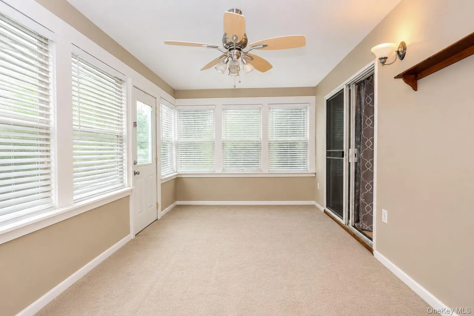 263 Tamerisk Lane, New Windsor, NY, 2 Bedrooms Bedrooms, 8 Rooms Rooms,2 BathroomsBathrooms,Residential Lease,For Rent,Tamerisk,0,1004212 263 Tamerisk Lane, New Windsor, NY, 2 Bedrooms Bedrooms, 8 Rooms Rooms,2 BathroomsBathrooms,Residential Lease,For Rent,Tamerisk,0,1004212