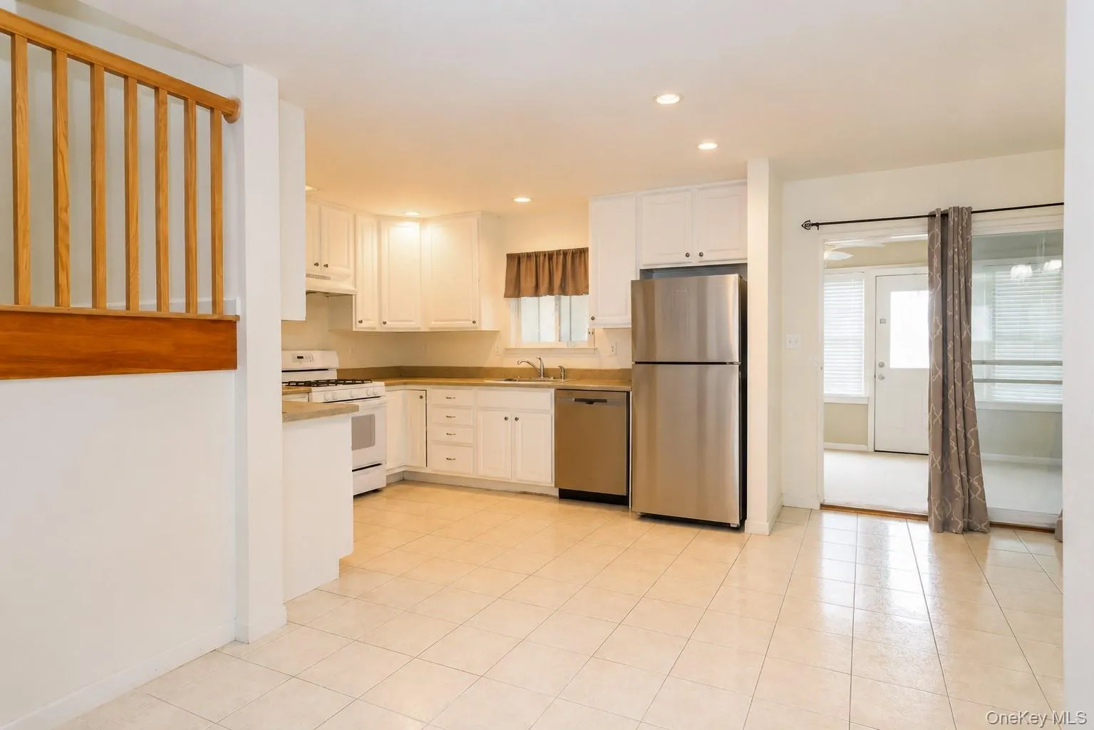 263 Tamerisk Lane, New Windsor, NY, 2 Bedrooms Bedrooms, 8 Rooms Rooms,2 BathroomsBathrooms,Residential Lease,For Rent,Tamerisk,0,1004212 263 Tamerisk Lane, New Windsor, NY, 2 Bedrooms Bedrooms, 8 Rooms Rooms,2 BathroomsBathrooms,Residential Lease,For Rent,Tamerisk,0,1004212
