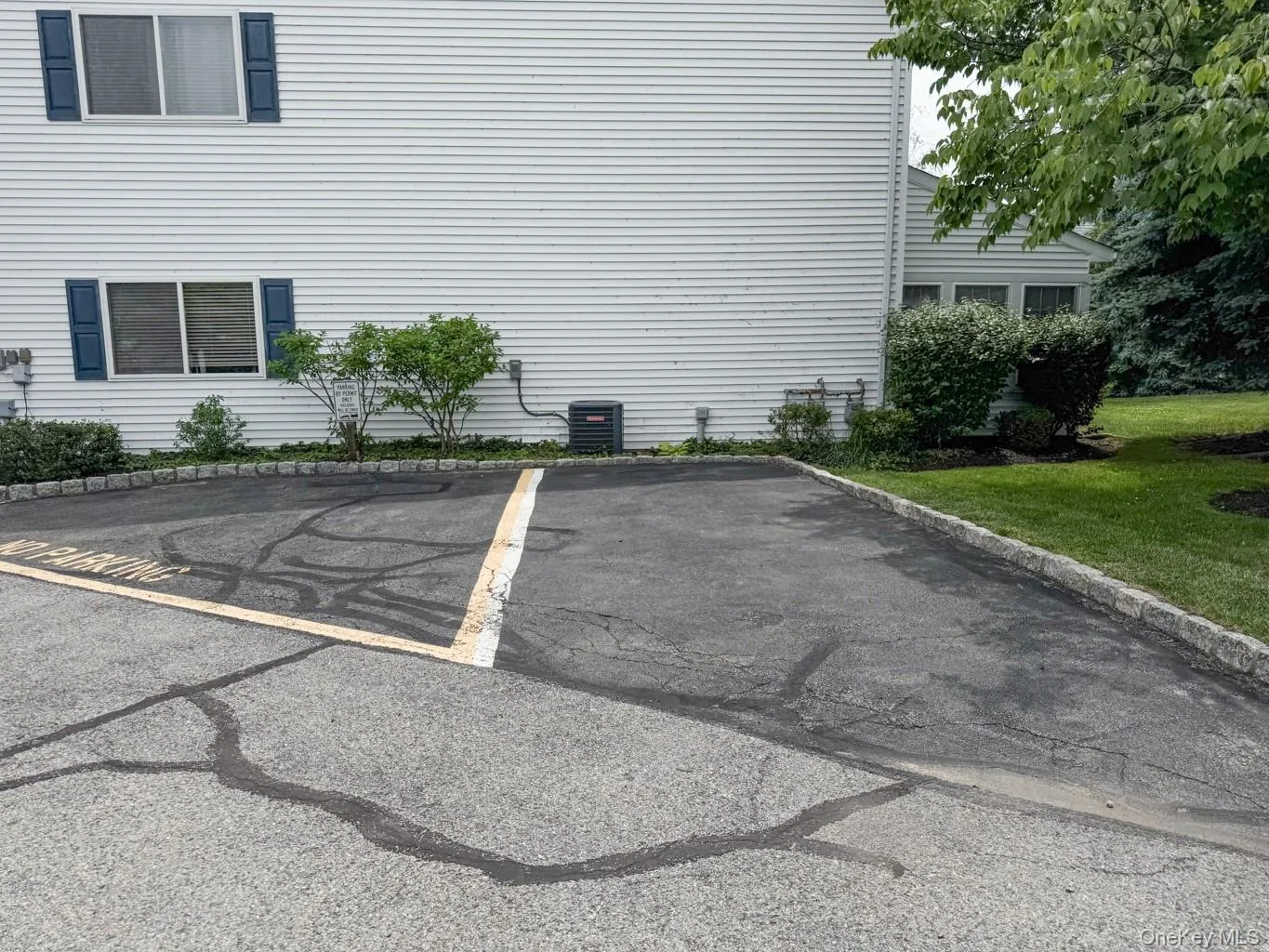 263 Tamerisk Lane, New Windsor, NY, 2 Bedrooms Bedrooms, 8 Rooms Rooms,2 BathroomsBathrooms,Residential Lease,For Rent,Tamerisk,0,1004212 263 Tamerisk Lane, New Windsor, NY, 2 Bedrooms Bedrooms, 8 Rooms Rooms,2 BathroomsBathrooms,Residential Lease,For Rent,Tamerisk,0,1004212
