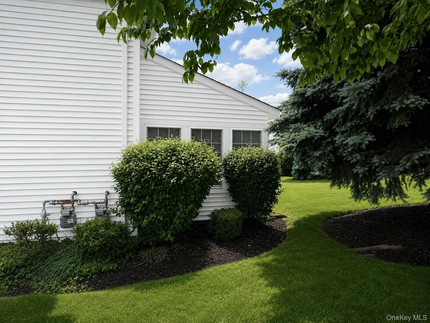 263 Tamerisk Lane, New Windsor, NY, 2 Bedrooms Bedrooms, 8 Rooms Rooms,2 BathroomsBathrooms,Residential Lease,For Rent,Tamerisk,0,1004212 263 Tamerisk Lane, New Windsor, NY, 2 Bedrooms Bedrooms, 8 Rooms Rooms,2 BathroomsBathrooms,Residential Lease,For Rent,Tamerisk,0,1004212