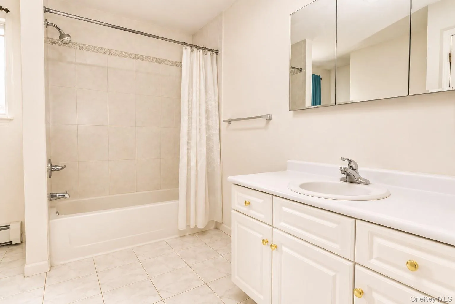 263 Tamerisk Lane, New Windsor, NY, 2 Bedrooms Bedrooms, 8 Rooms Rooms,2 BathroomsBathrooms,Residential Lease,For Rent,Tamerisk,0,1004212 263 Tamerisk Lane, New Windsor, NY, 2 Bedrooms Bedrooms, 8 Rooms Rooms,2 BathroomsBathrooms,Residential Lease,For Rent,Tamerisk,0,1004212
