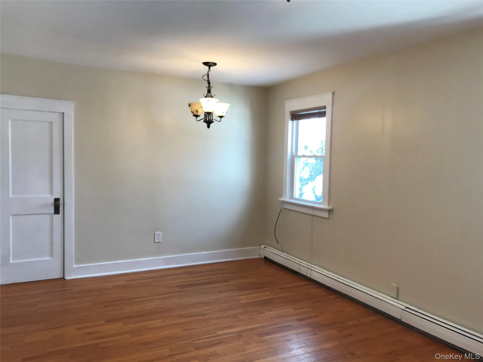 60 Center Street, Beacon, NY, 2 Bedrooms Bedrooms, 4 Rooms Rooms,1 BathroomBathrooms,Residential Lease,For Rent,Center,0,1004213 60 Center Street, Beacon, NY, 2 Bedrooms Bedrooms, 4 Rooms Rooms,1 BathroomBathrooms,Residential Lease,For Rent,Center,0,1004213