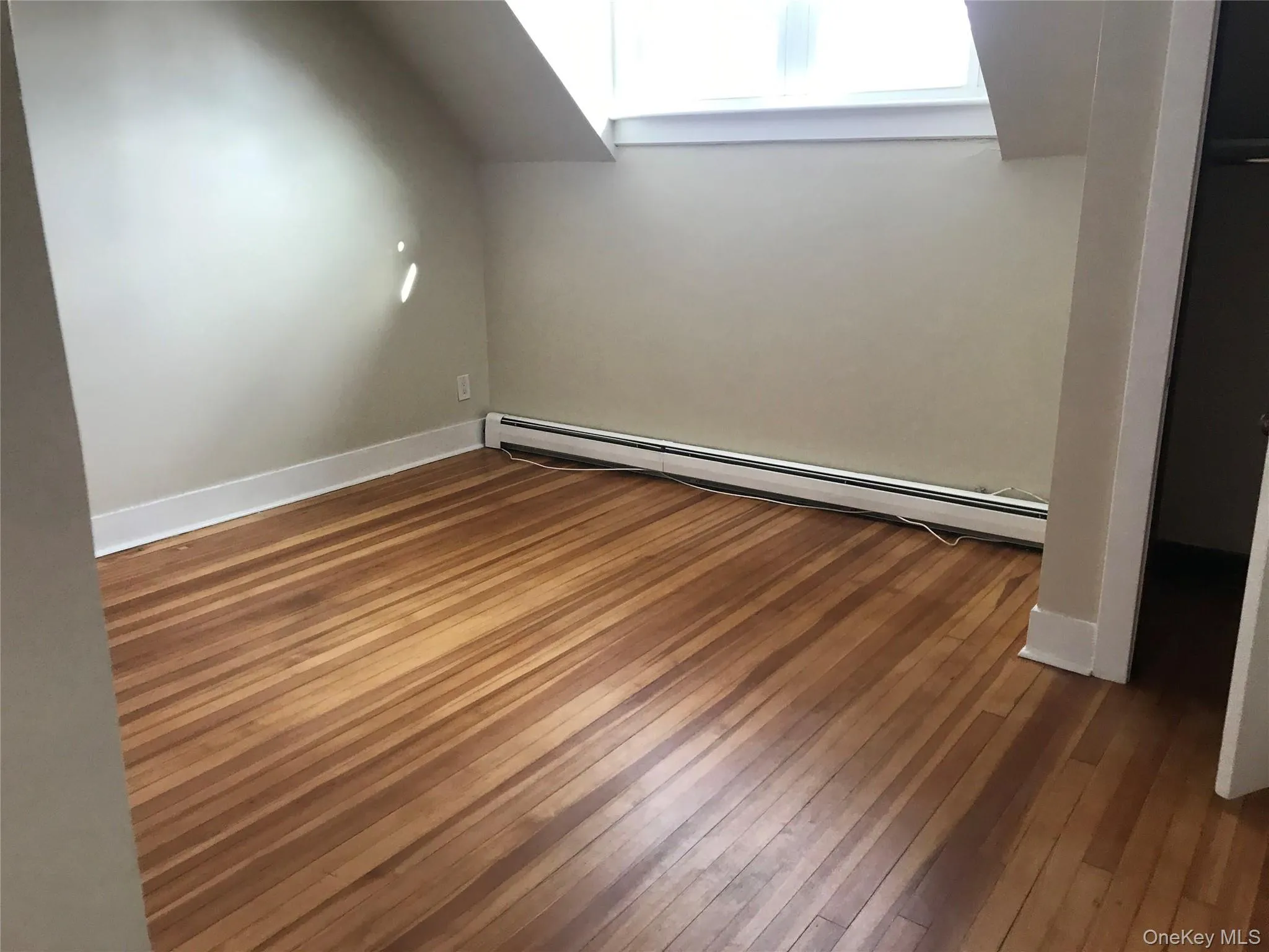 60 Center Street, Beacon, NY, 2 Bedrooms Bedrooms, 4 Rooms Rooms,1 BathroomBathrooms,Residential Lease,For Rent,Center,0,1004213 60 Center Street, Beacon, NY, 2 Bedrooms Bedrooms, 4 Rooms Rooms,1 BathroomBathrooms,Residential Lease,For Rent,Center,0,1004213