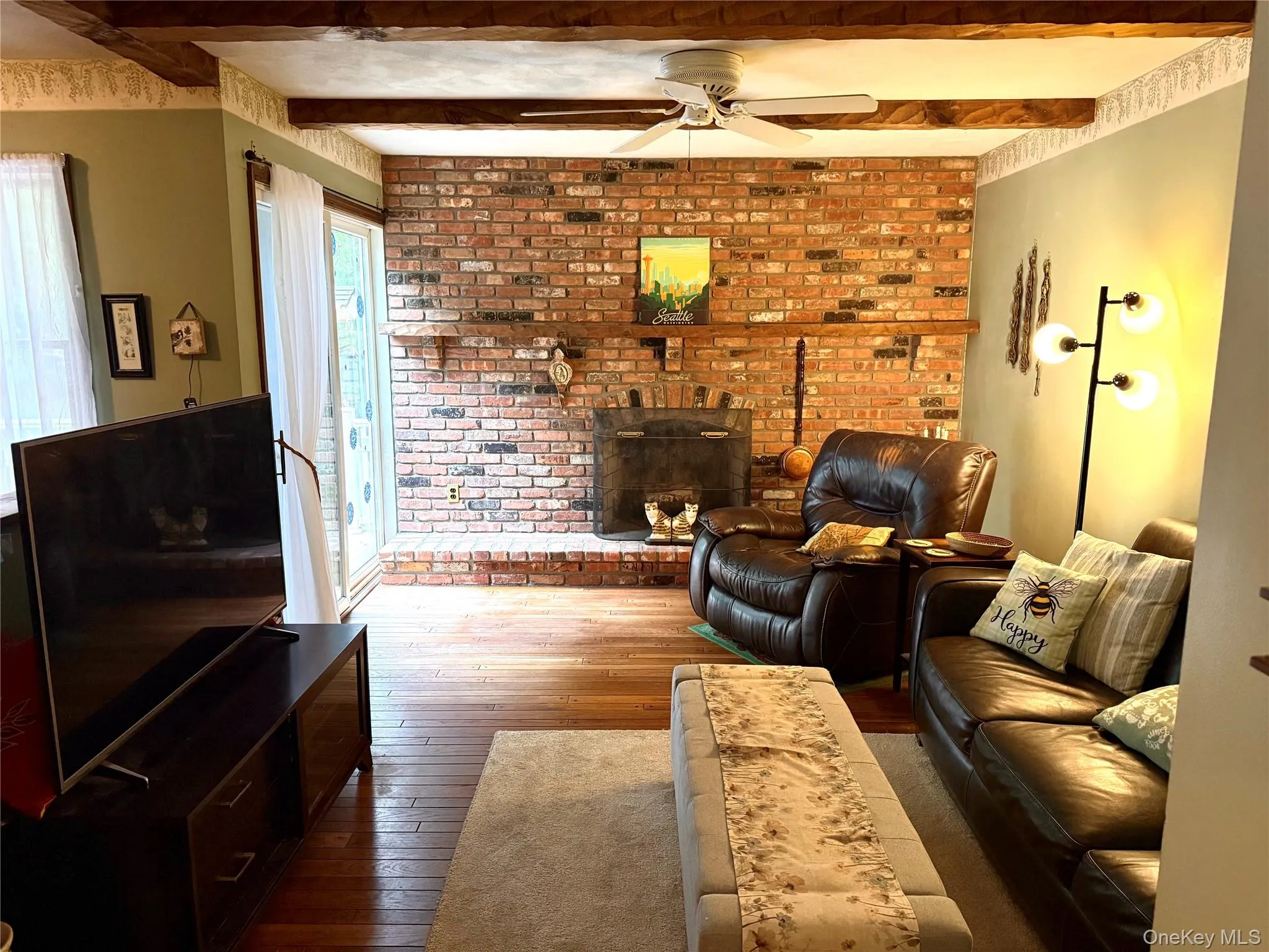 33A Hillside Avenue, Smithtown, NY, 3 Bedrooms Bedrooms, 6 Rooms Rooms,2 BathroomsBathrooms,Residential,For Rent,Hillside,0,1004216 33A Hillside Avenue, Smithtown, NY, 3 Bedrooms Bedrooms, 6 Rooms Rooms,2 BathroomsBathrooms,Residential,For Rent,Hillside,0,1004216