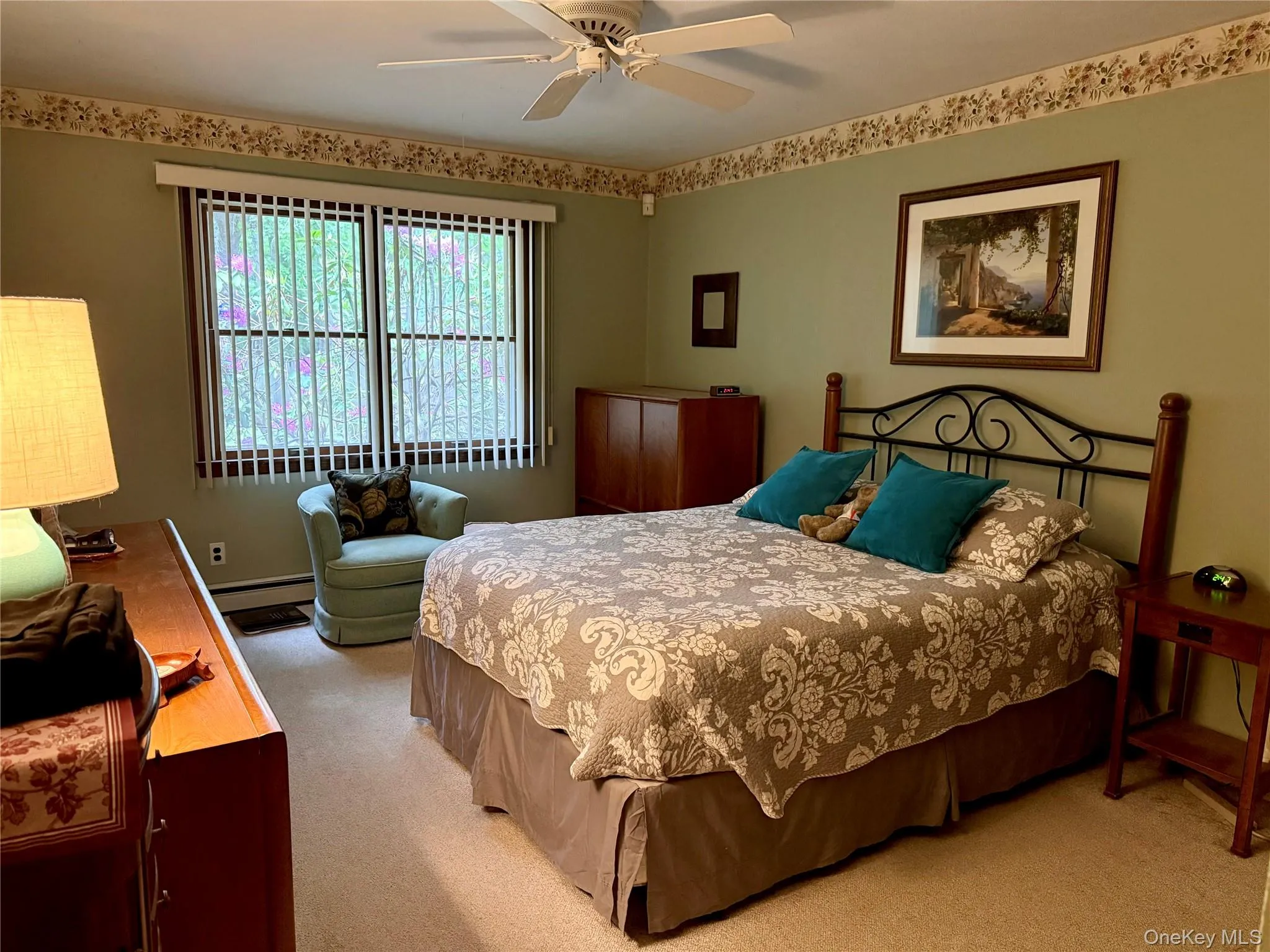 33A Hillside Avenue, Smithtown, NY, 3 Bedrooms Bedrooms, 6 Rooms Rooms,2 BathroomsBathrooms,Residential,For Rent,Hillside,0,1004216 33A Hillside Avenue, Smithtown, NY, 3 Bedrooms Bedrooms, 6 Rooms Rooms,2 BathroomsBathrooms,Residential,For Rent,Hillside,0,1004216