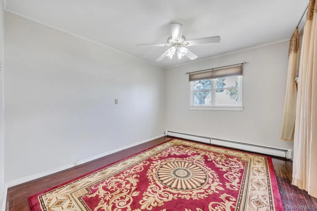 11 Edgewood Drive, Oyster Bay, NY, 6 Bedrooms Bedrooms, 10 Rooms Rooms,3 BathroomsBathrooms,Residential,For Rent,Edgewood,0,1004220 11 Edgewood Drive, Oyster Bay, NY, 6 Bedrooms Bedrooms, 10 Rooms Rooms,3 BathroomsBathrooms,Residential,For Rent,Edgewood,0,1004220