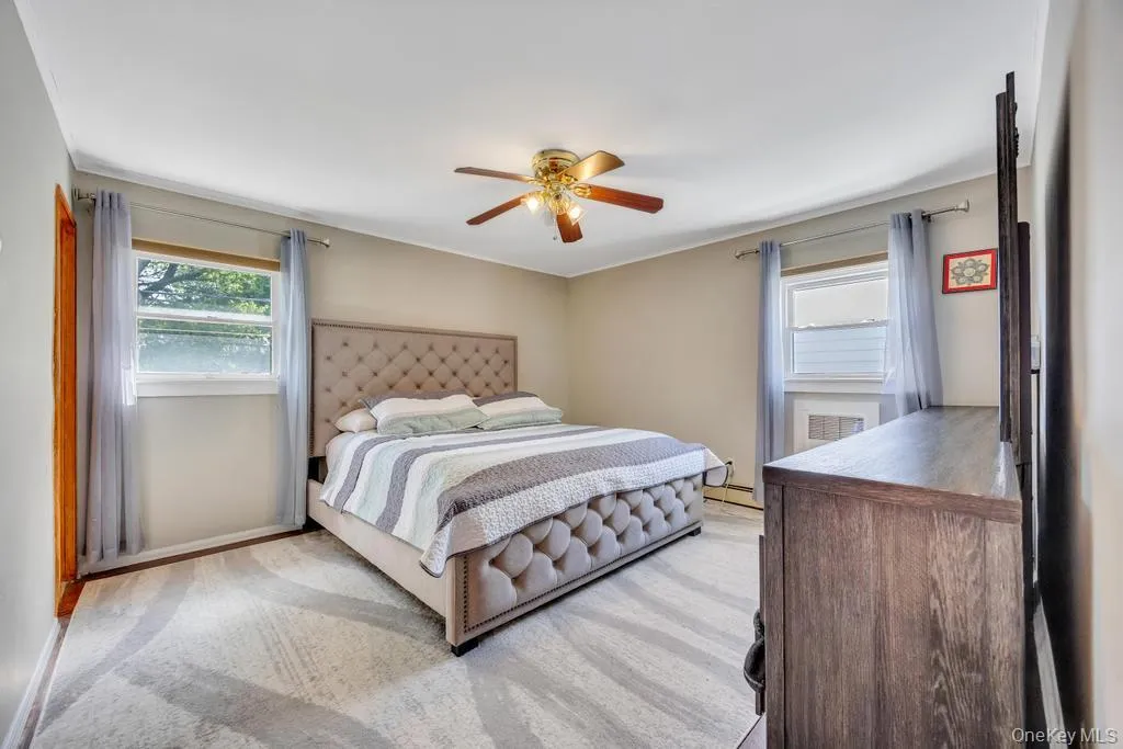 11 Edgewood Drive, Oyster Bay, NY, 6 Bedrooms Bedrooms, 10 Rooms Rooms,3 BathroomsBathrooms,Residential,For Rent,Edgewood,0,1004220 11 Edgewood Drive, Oyster Bay, NY, 6 Bedrooms Bedrooms, 10 Rooms Rooms,3 BathroomsBathrooms,Residential,For Rent,Edgewood,0,1004220