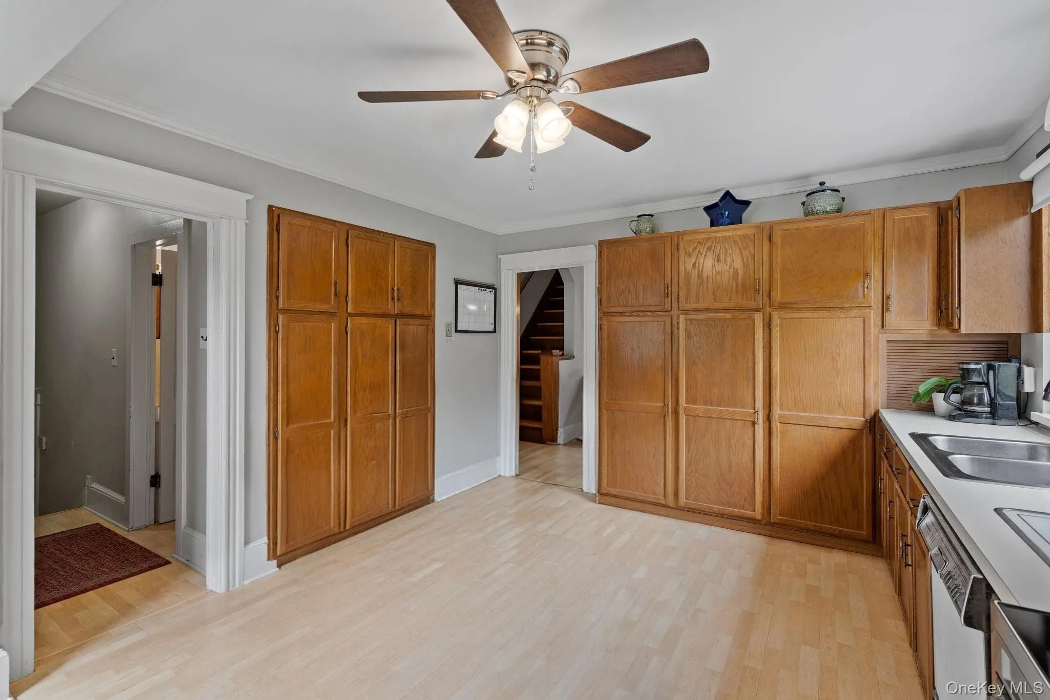 8 Beekman Street, Poughkeepsie, NY, 3 Bedrooms Bedrooms, 9 Rooms Rooms,2 BathroomsBathrooms,Residential,For Rent,Beekman,0,1004222 8 Beekman Street, Poughkeepsie, NY, 3 Bedrooms Bedrooms, 9 Rooms Rooms,2 BathroomsBathrooms,Residential,For Rent,Beekman,0,1004222