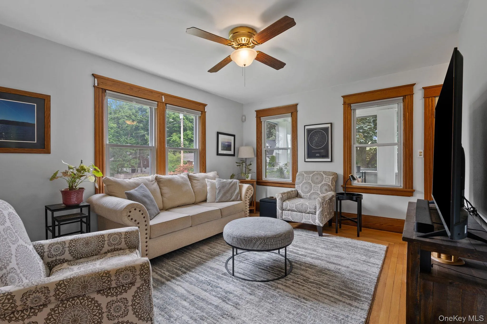 8 Beekman Street, Poughkeepsie, NY, 3 Bedrooms Bedrooms, 9 Rooms Rooms,2 BathroomsBathrooms,Residential,For Rent,Beekman,0,1004222 8 Beekman Street, Poughkeepsie, NY, 3 Bedrooms Bedrooms, 9 Rooms Rooms,2 BathroomsBathrooms,Residential,For Rent,Beekman,0,1004222
