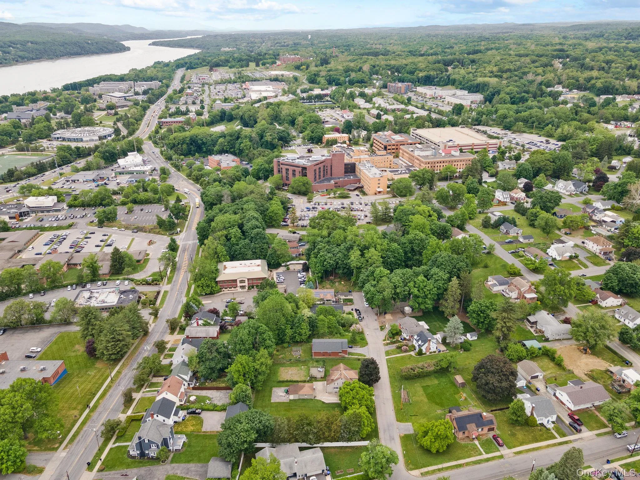 8 Beekman Street, Poughkeepsie, NY, 3 Bedrooms Bedrooms, 9 Rooms Rooms,2 BathroomsBathrooms,Residential,For Rent,Beekman,0,1004222 8 Beekman Street, Poughkeepsie, NY, 3 Bedrooms Bedrooms, 9 Rooms Rooms,2 BathroomsBathrooms,Residential,For Rent,Beekman,0,1004222