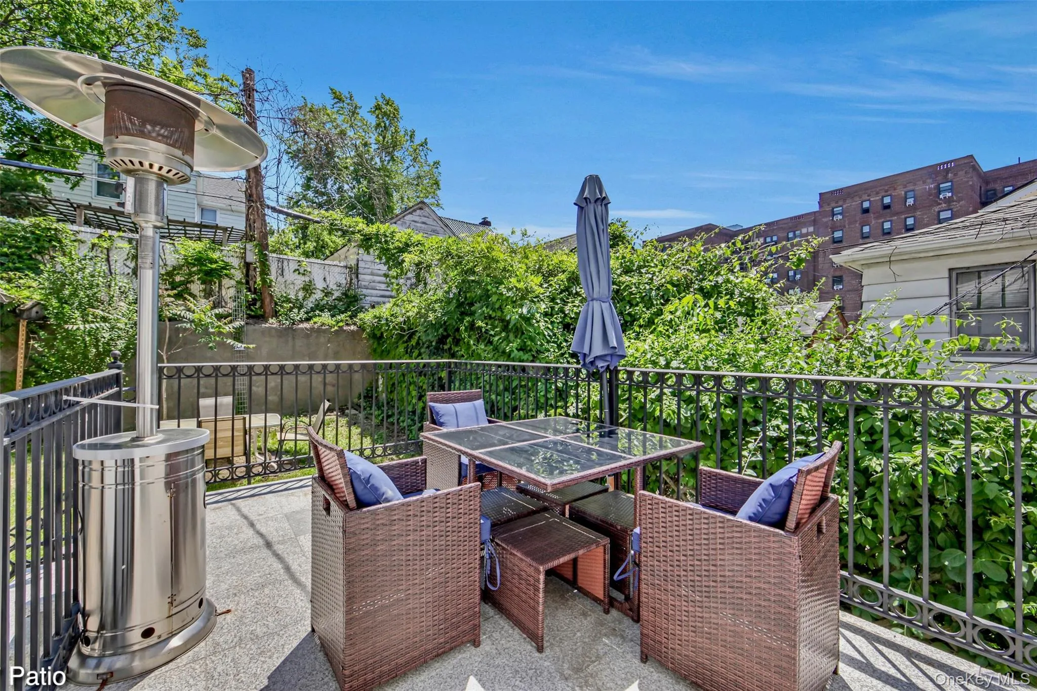 11116 76th Drive, New York, NY, 6 Bedrooms Bedrooms, 10 Rooms Rooms,2 BathroomsBathrooms,Residential,For Rent,76th,0,1004225 11116 76th Drive, New York, NY, 6 Bedrooms Bedrooms, 10 Rooms Rooms,2 BathroomsBathrooms,Residential,For Rent,76th,0,1004225