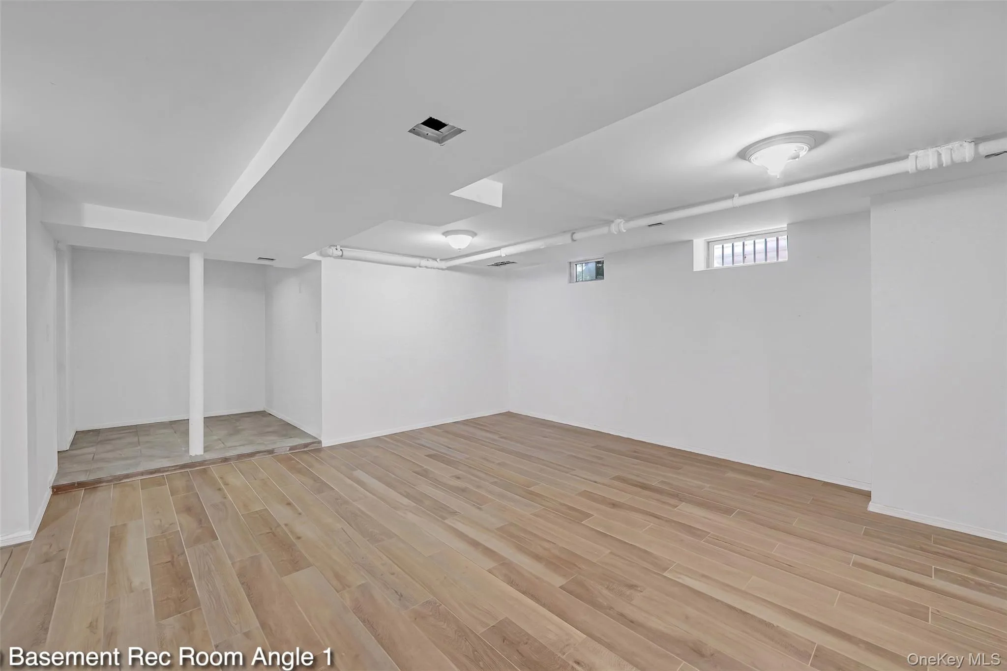11116 76th Drive, New York, NY, 6 Bedrooms Bedrooms, 10 Rooms Rooms,2 BathroomsBathrooms,Residential,For Rent,76th,0,1004225 11116 76th Drive, New York, NY, 6 Bedrooms Bedrooms, 10 Rooms Rooms,2 BathroomsBathrooms,Residential,For Rent,76th,0,1004225